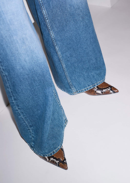 Brown Point Toe Flat