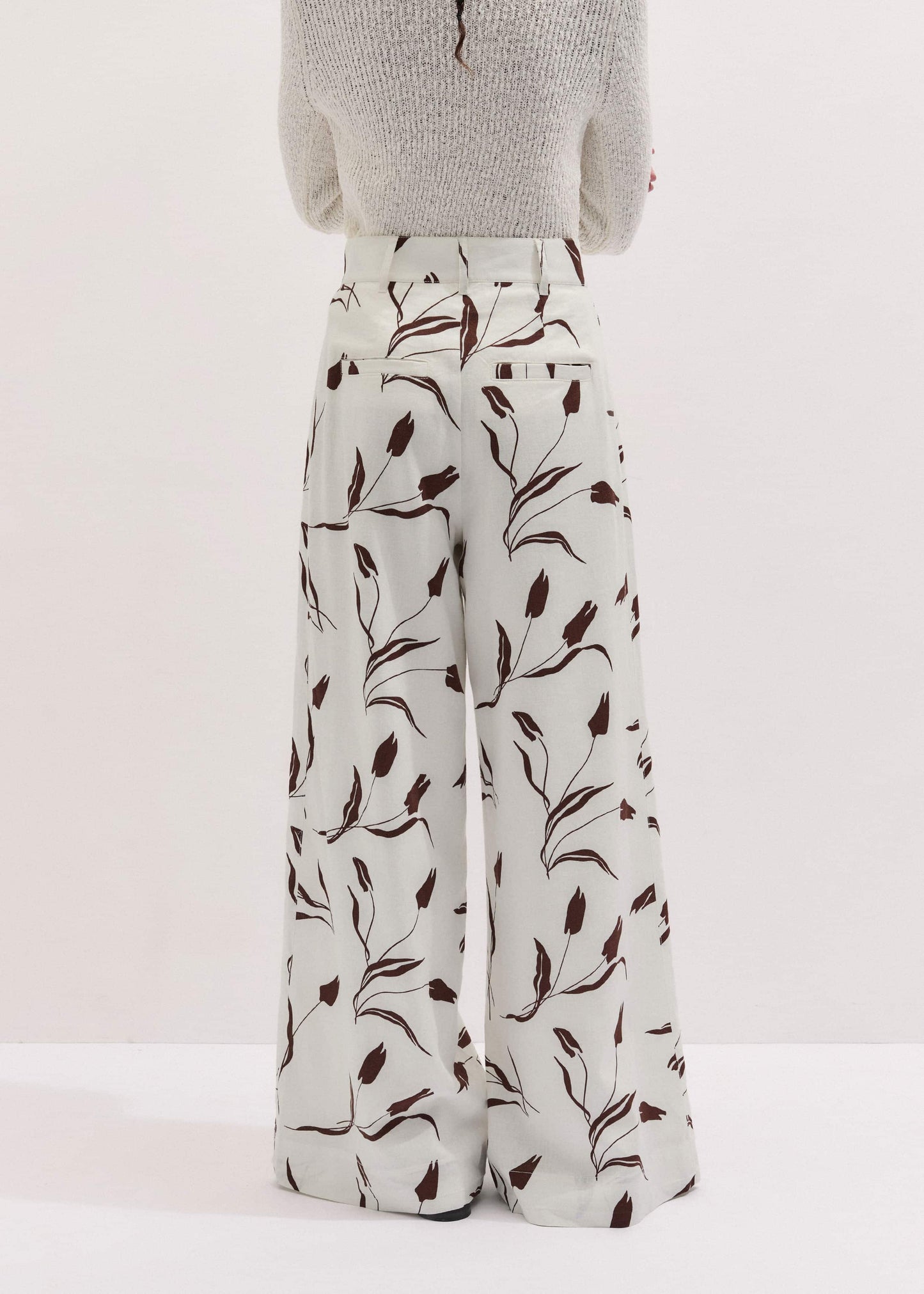 Cream Crease-Less Linen Wide-Leg Pant