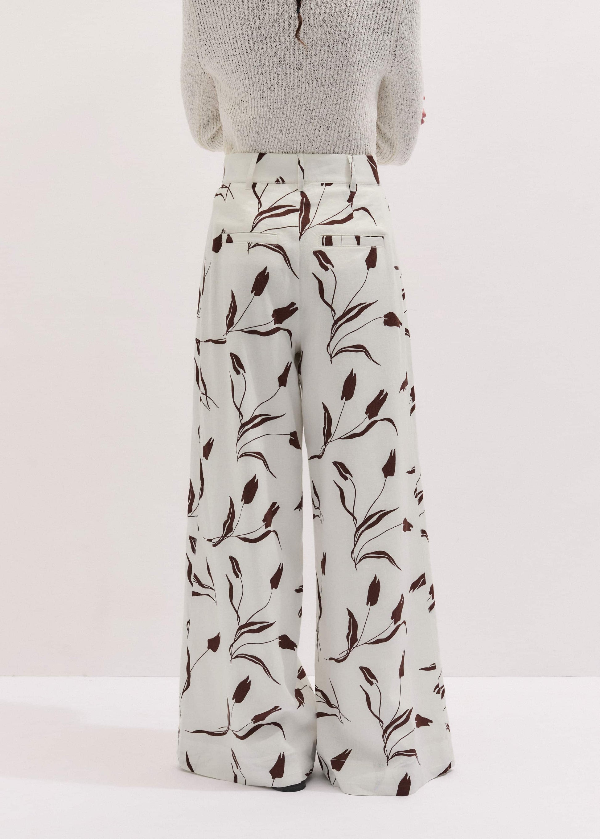 Cream Crease-Less Linen Wide-Leg Pant