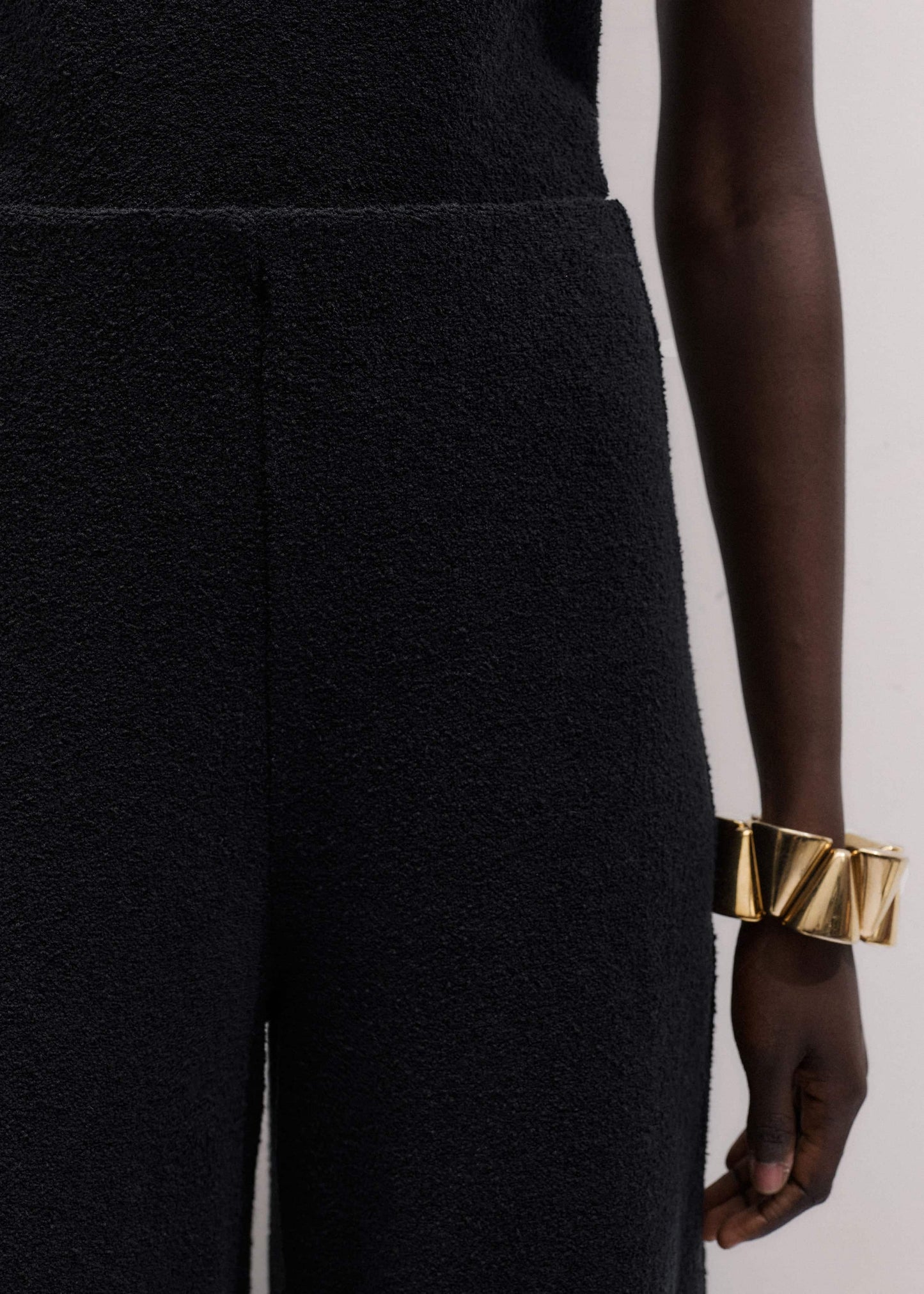 Black Textured Wide-Leg Palazzo Pant