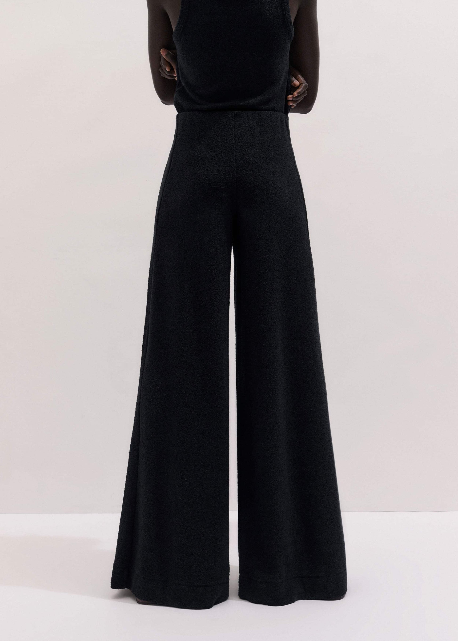 Black Textured Wide-Leg Palazzo Pant