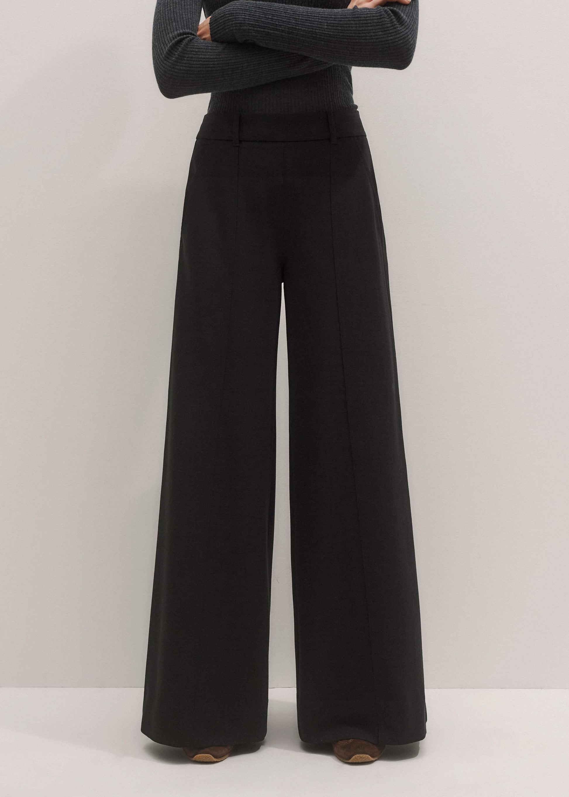 Black Wide-Leg Pant