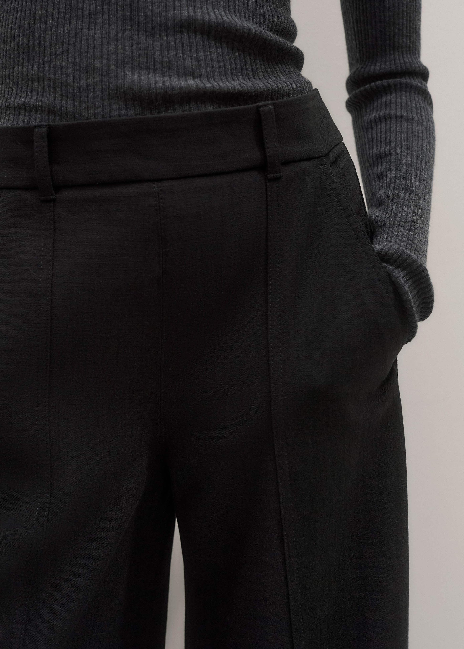 Black Wide-Leg Pant