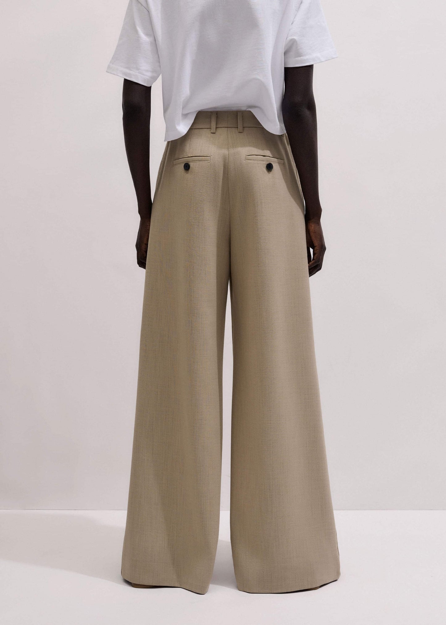 Sand Very Wide-Leg Pant