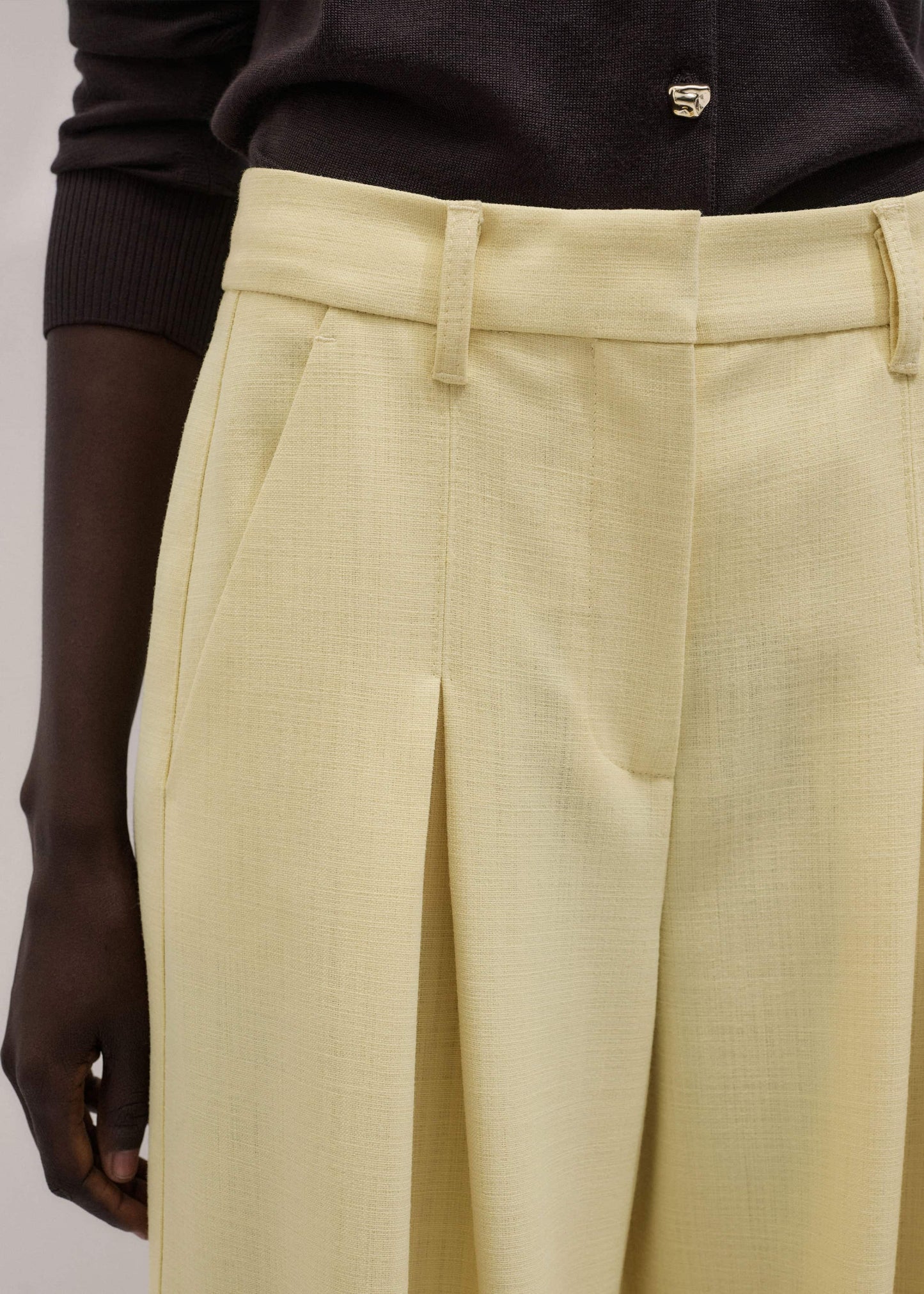 Yellow Very Wide-Leg Pant