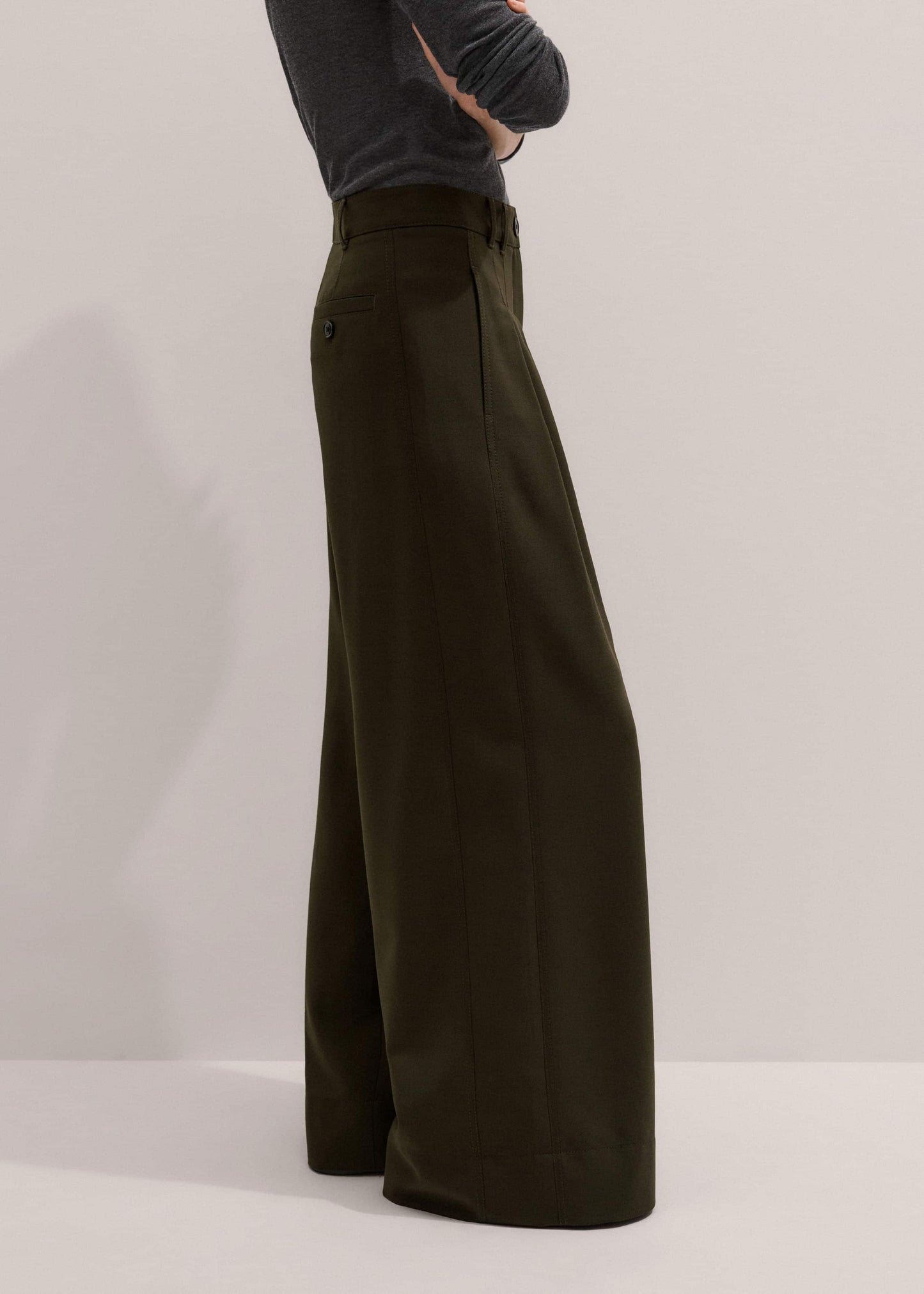 Olive Green Wide-Leg Double Pleat Pant
