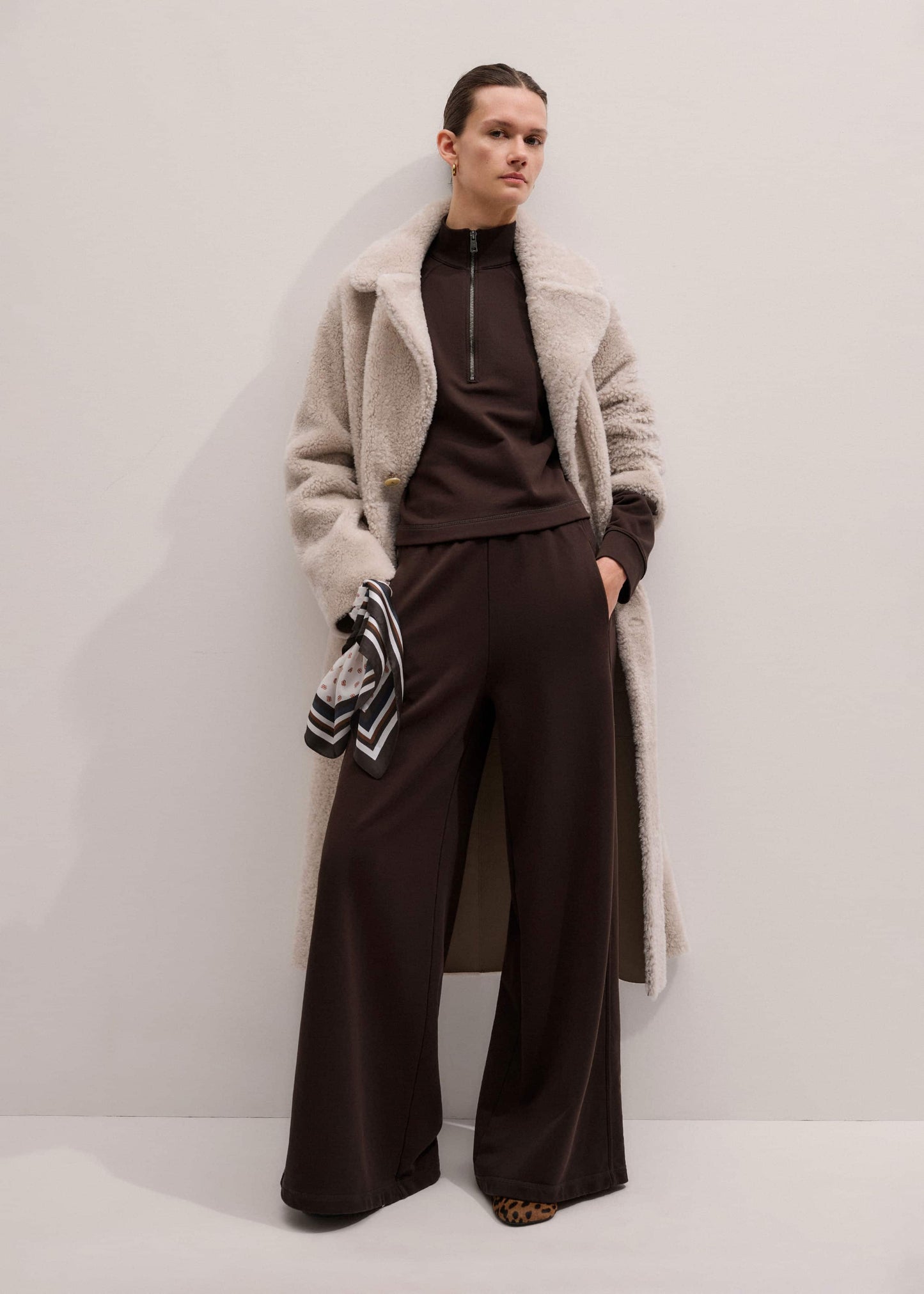Brown Sweatshirt Wide-Leg Track Pant