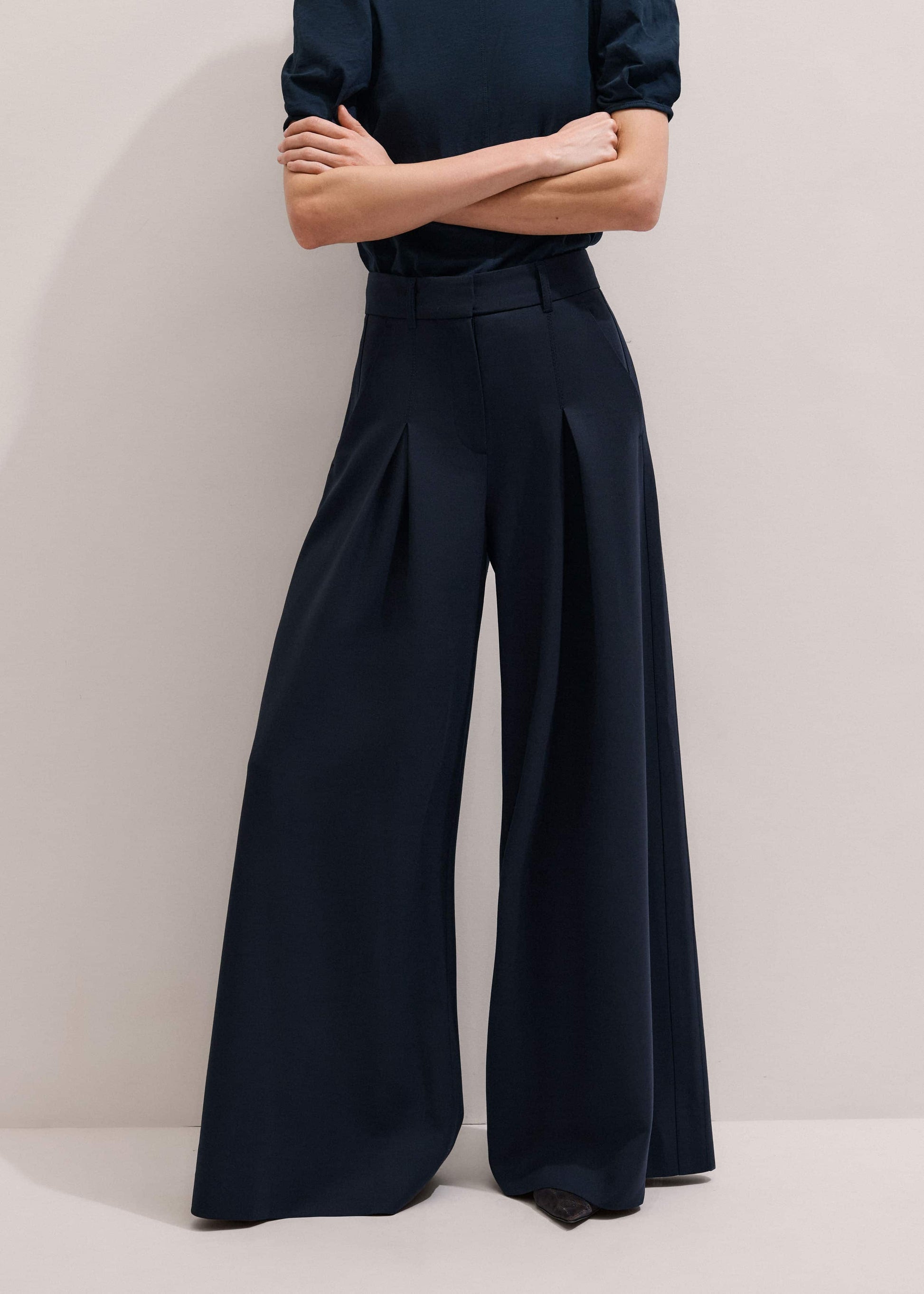 Navy Ultimate Very Wide-Leg Pant