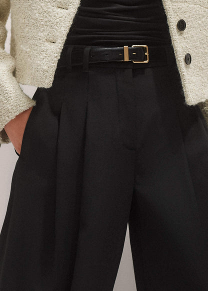 Black Wide-Leg Pleat Pant