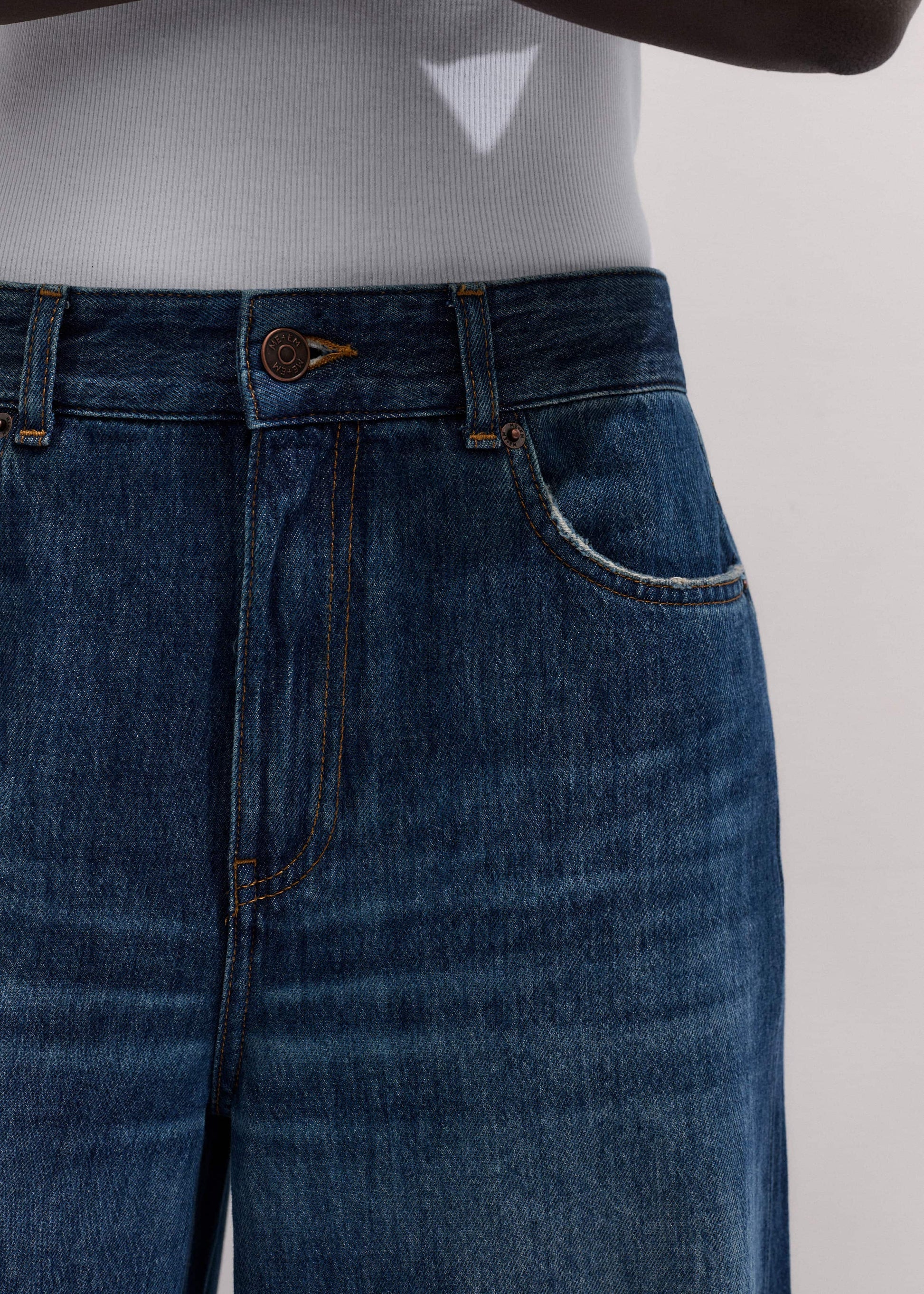 Mid Blue Super Wide Baggy Jean