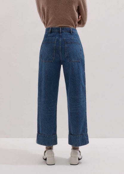 Dark Wash Turn-Up Straight Jean