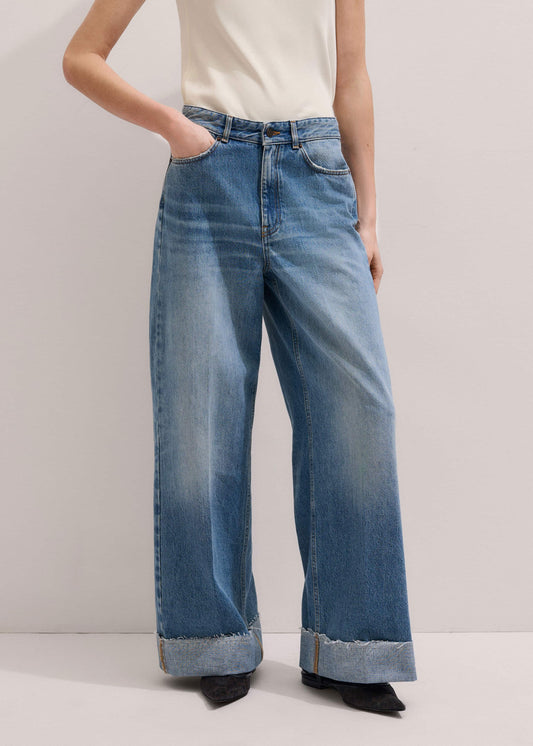 Mid Blue Straight Ankle Grazer Jean