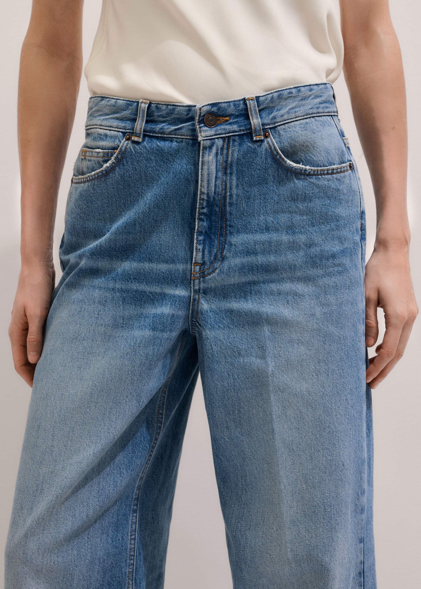 Mid Blue Straight Ankle Grazer Jean