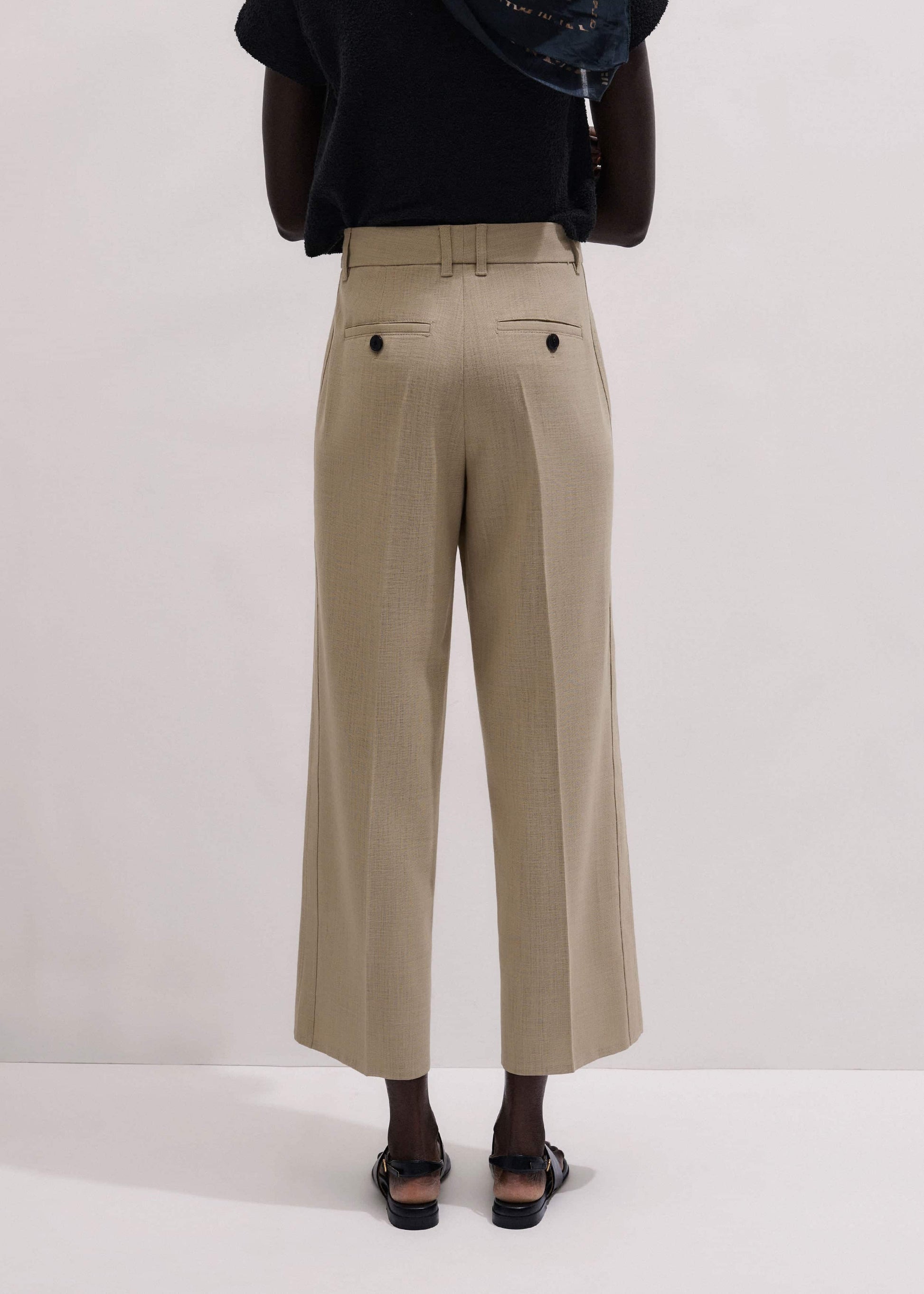 Sand Tailored Straight Crop Pant