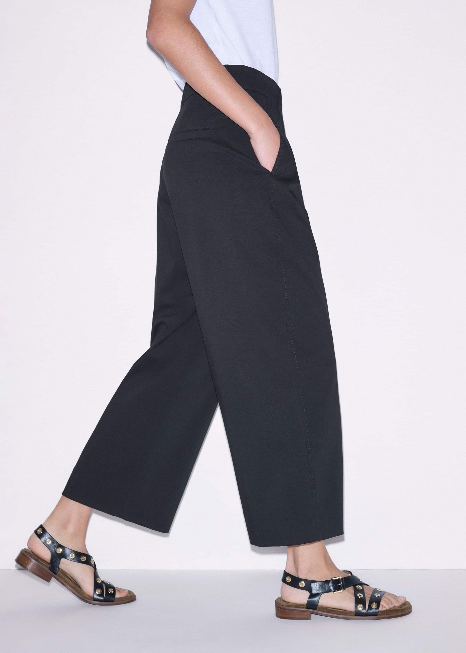 Black Straight Crop Pleat Front Pant