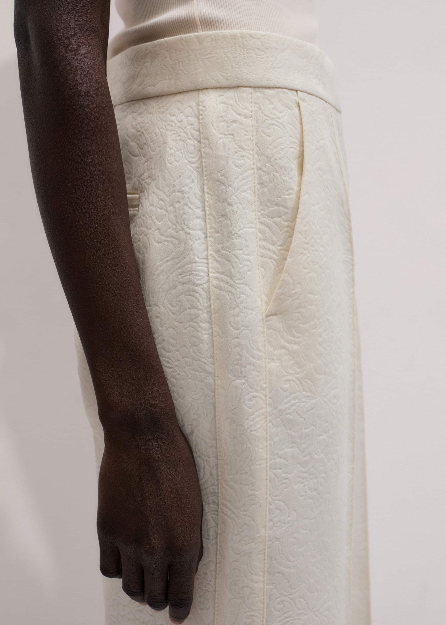 Ivory Luxe Jacquard Straight Crop Pant