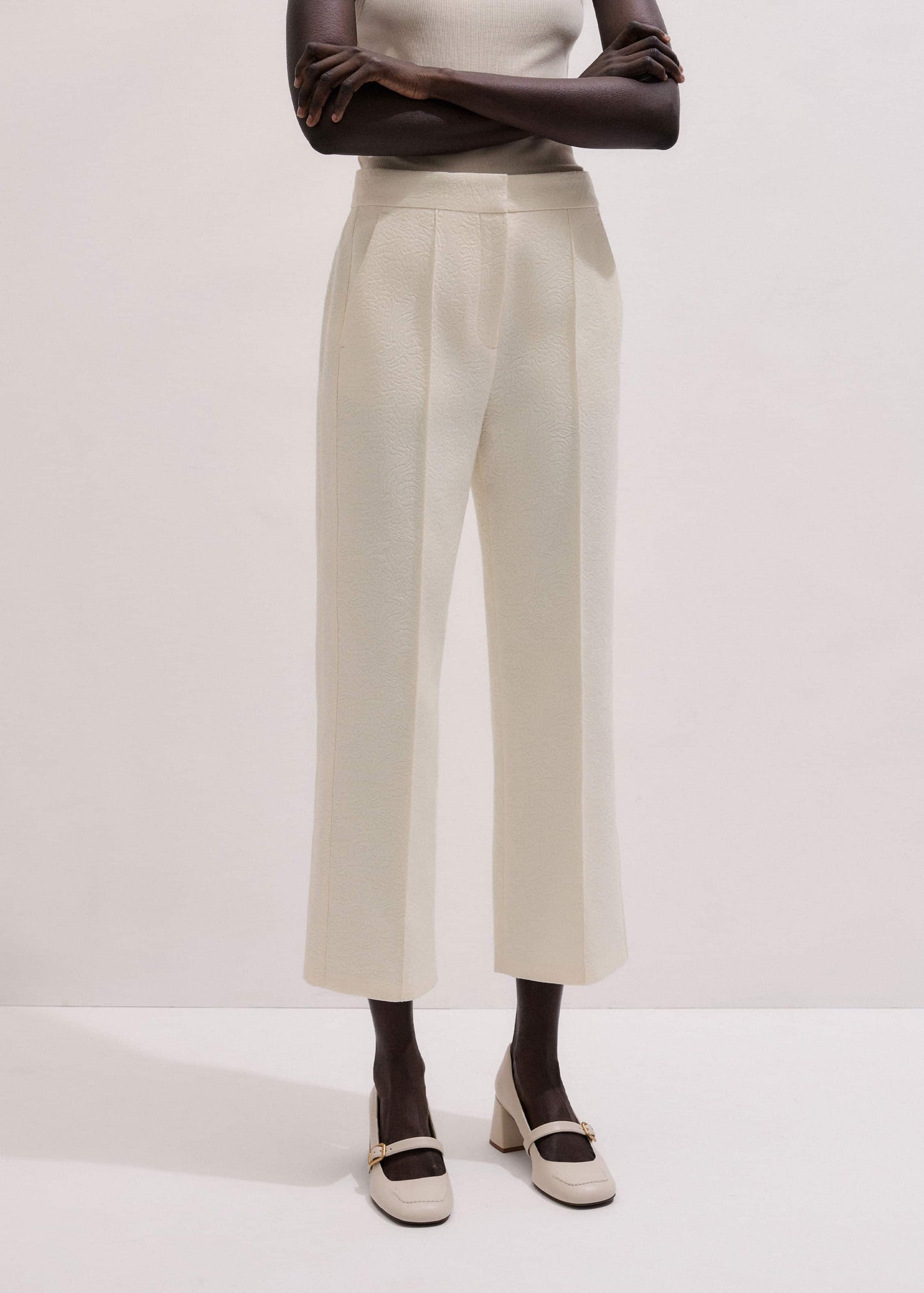 Ivory Luxe Jacquard Straight Crop Pant