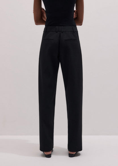 Black Clever Tapered Pant