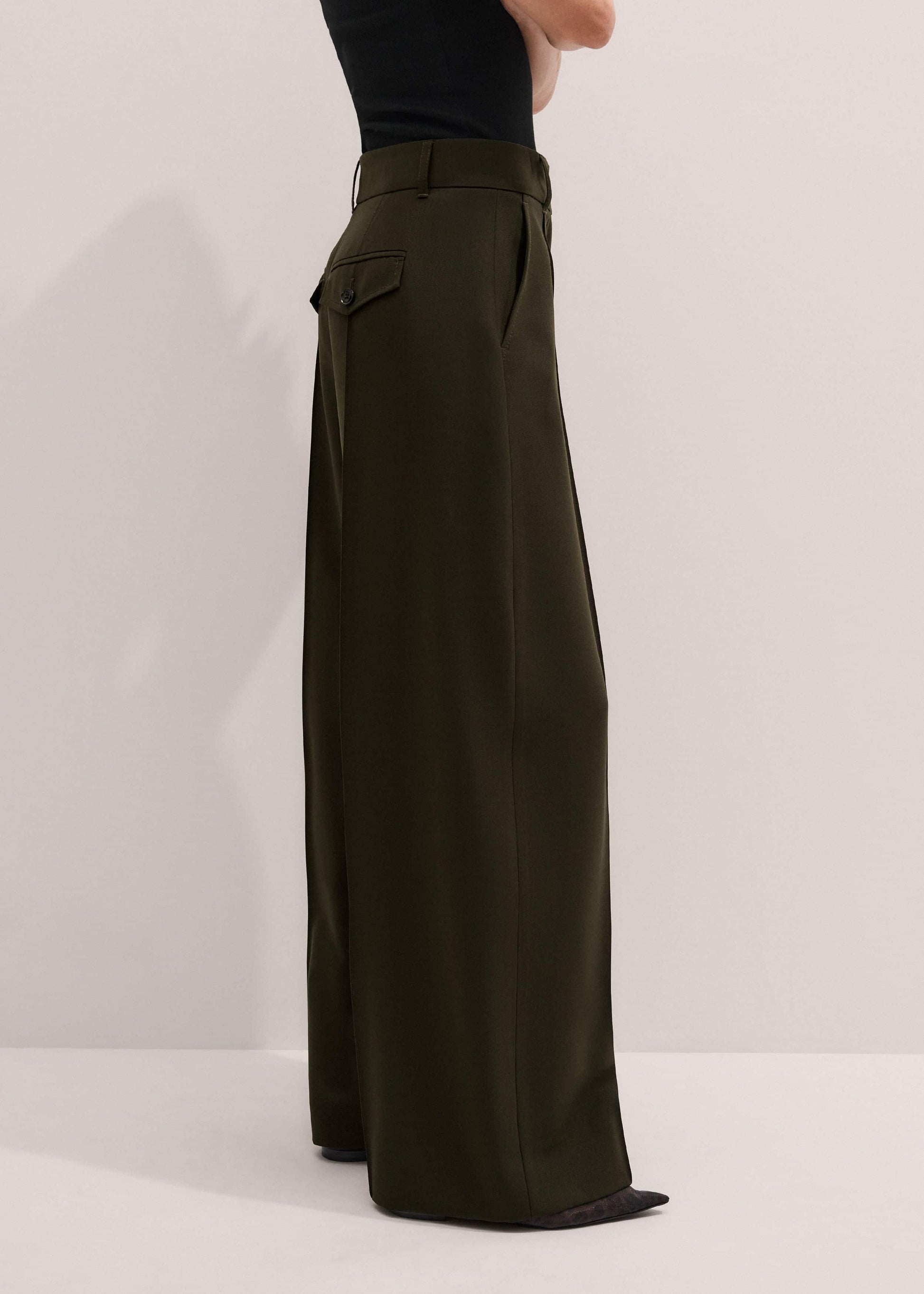 Olive Green Pintuck Tapered Pant