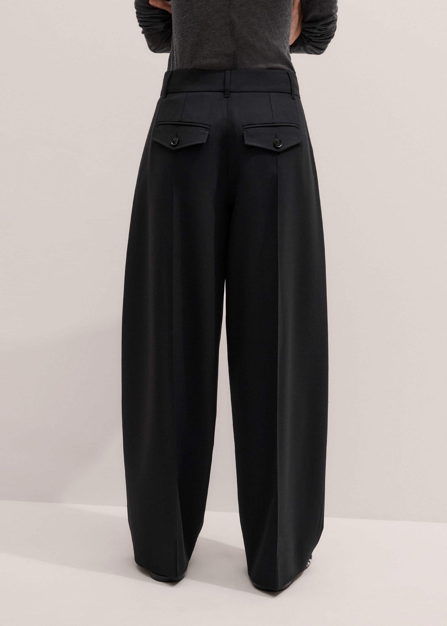 Black Pintuck Taper Pant