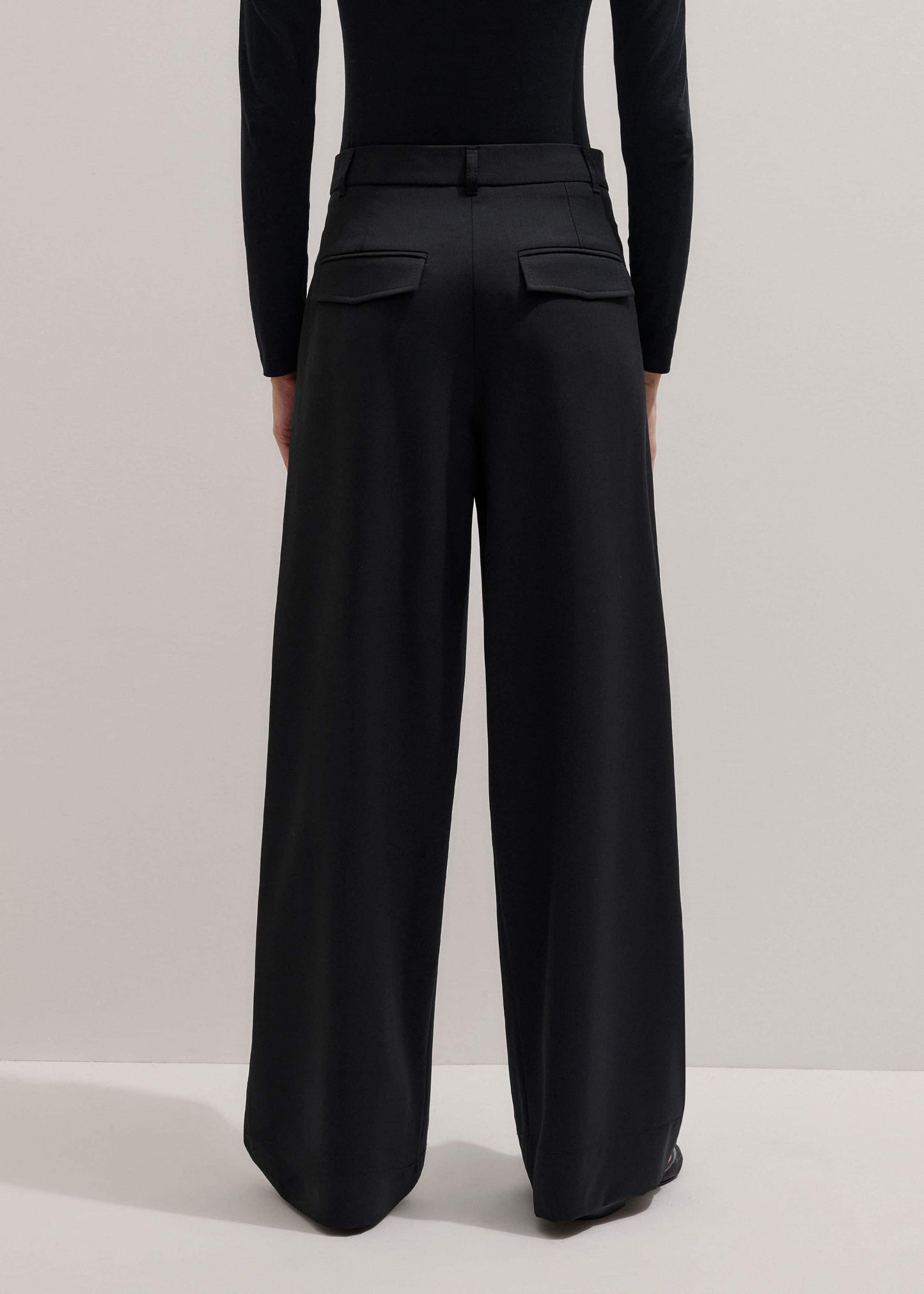 Black Wool Exaggerated Tapered Pleat Pant