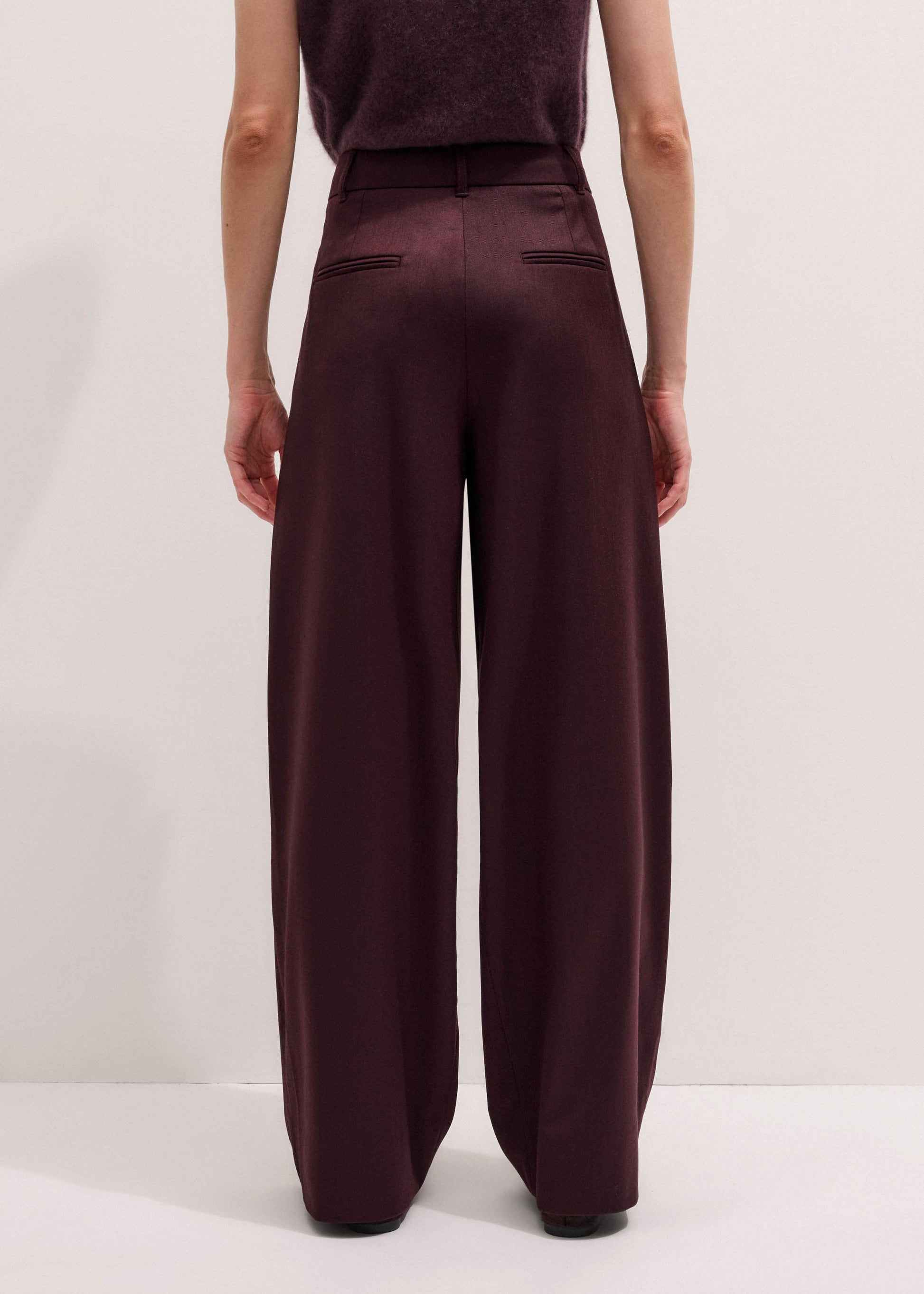 Red Tapered Pant