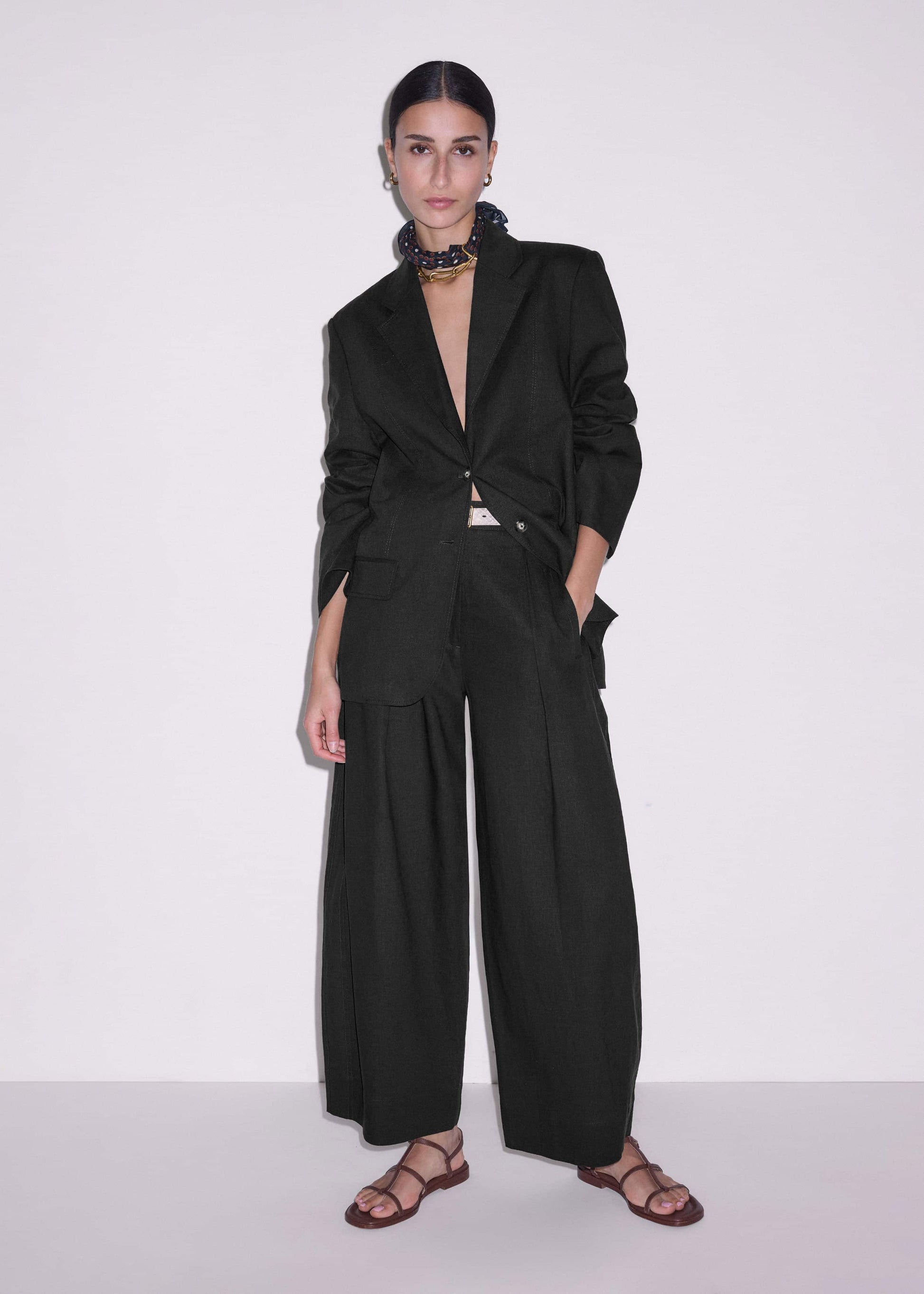 Black Extreme Taper Pant
