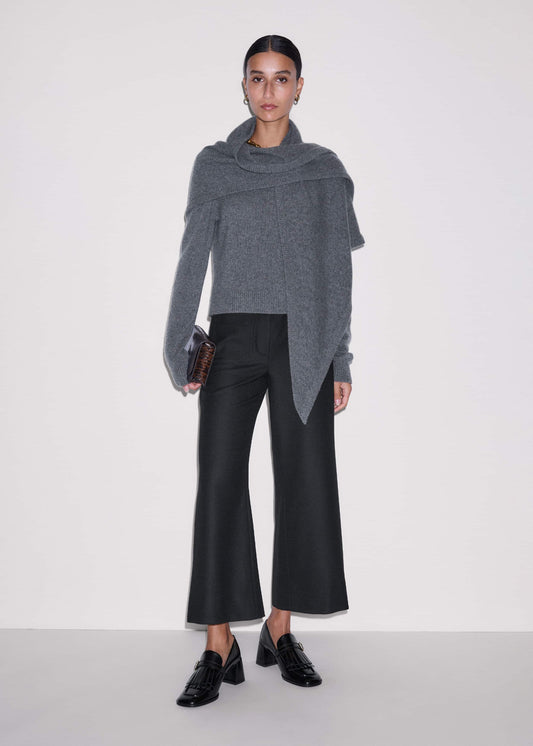 Black Stretch Twill Patch Pocket Cropped Kick-Flare Pant