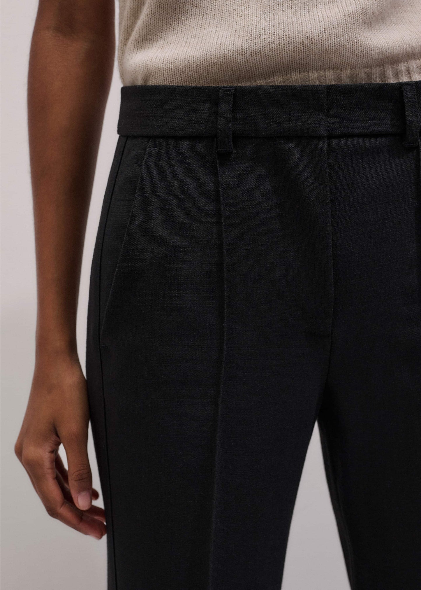 Black Tailored Leg Elongator Pant