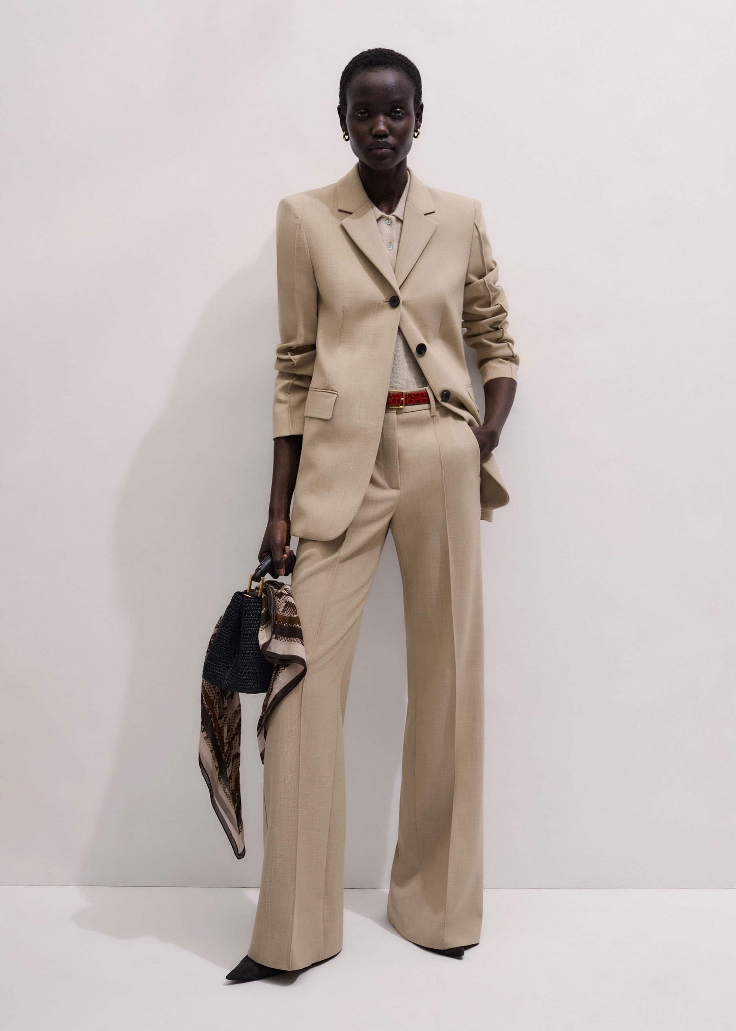 Sand Tailored Leg Elongator Pant