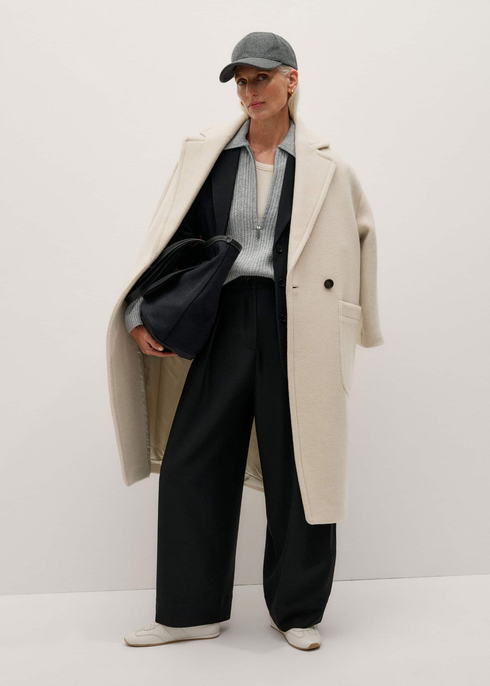 Black Barrel Leg Pant