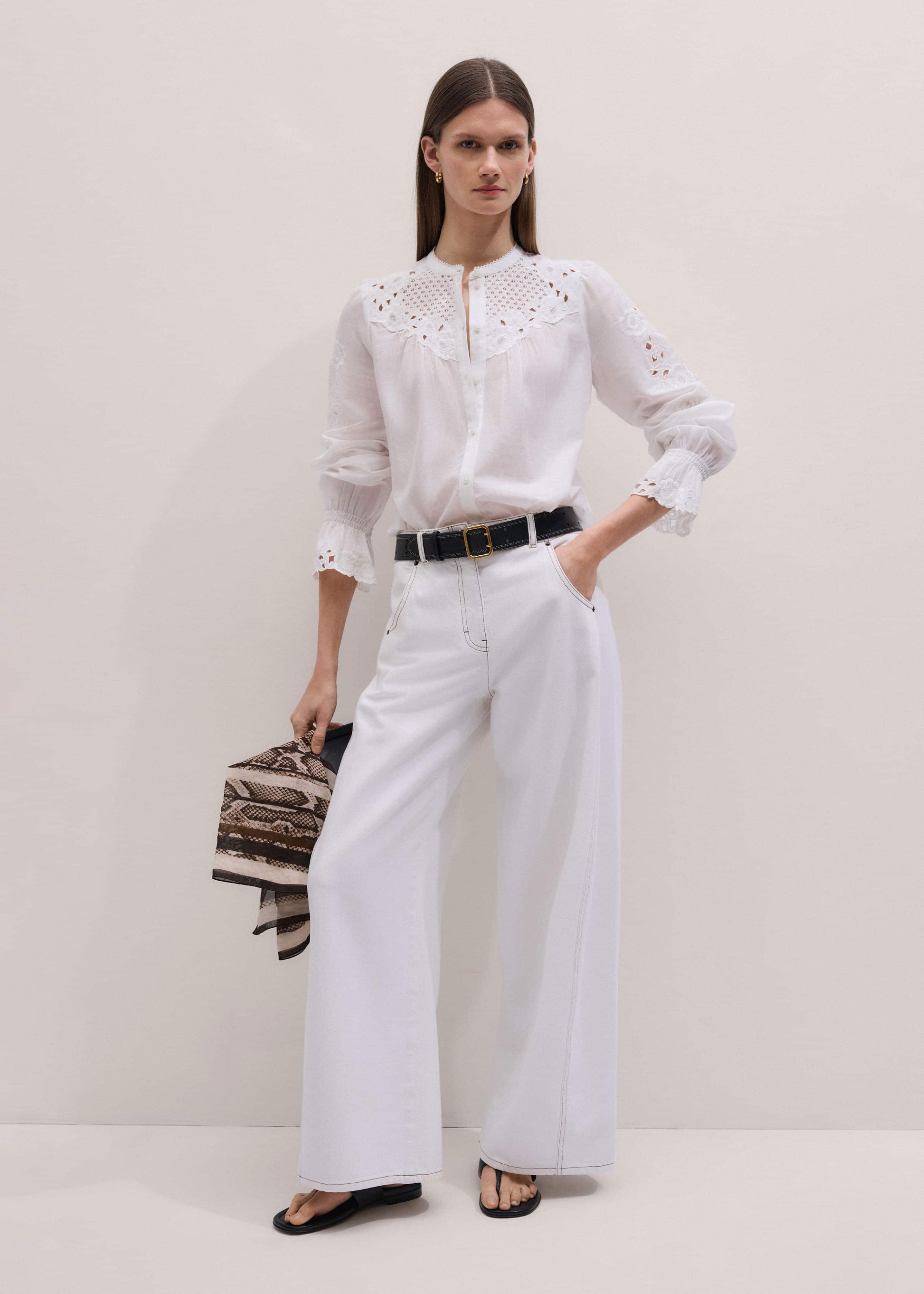 White Floral Embroidery Blouse