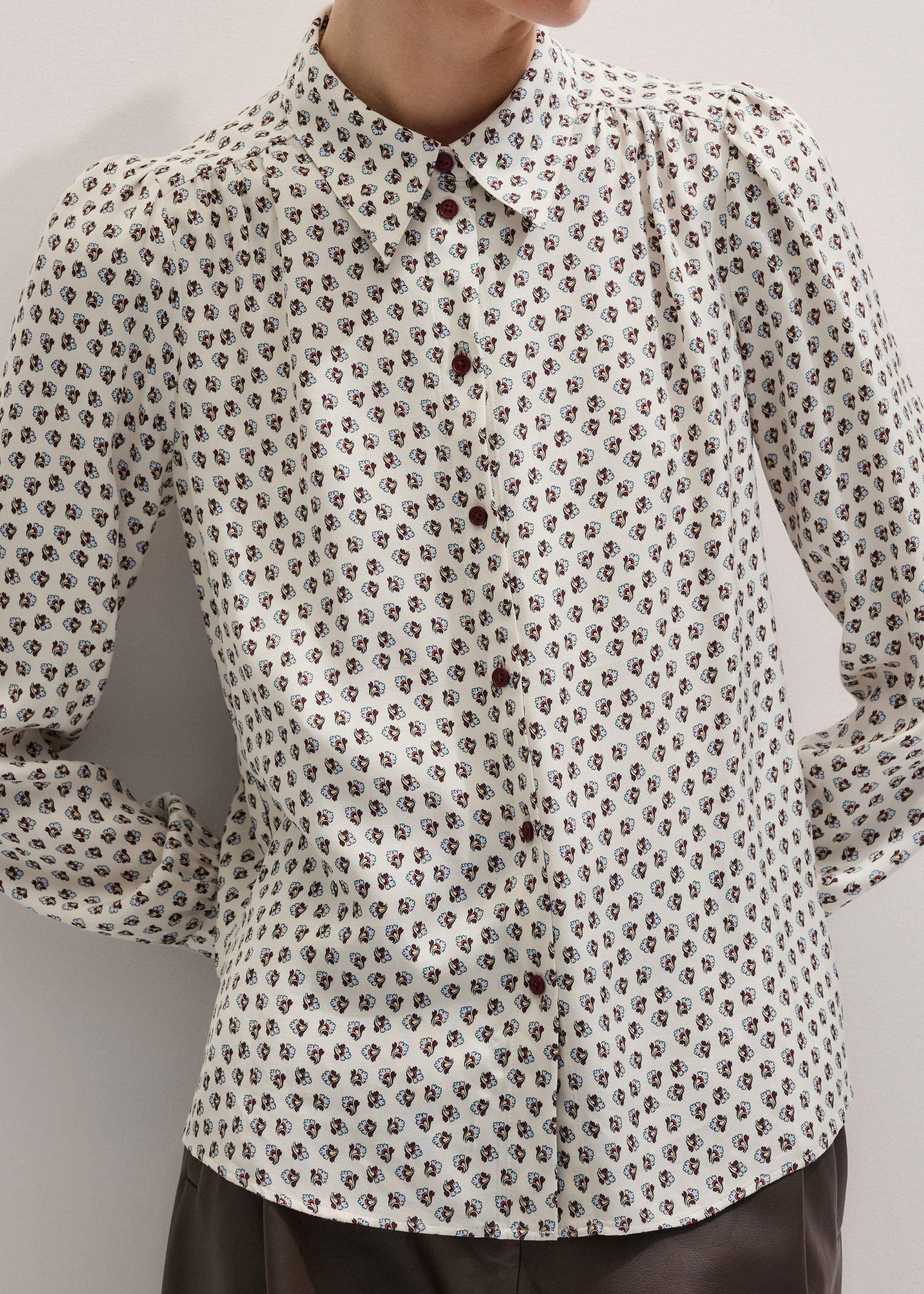 Cream Micro Paisley Print Blouse + Tie