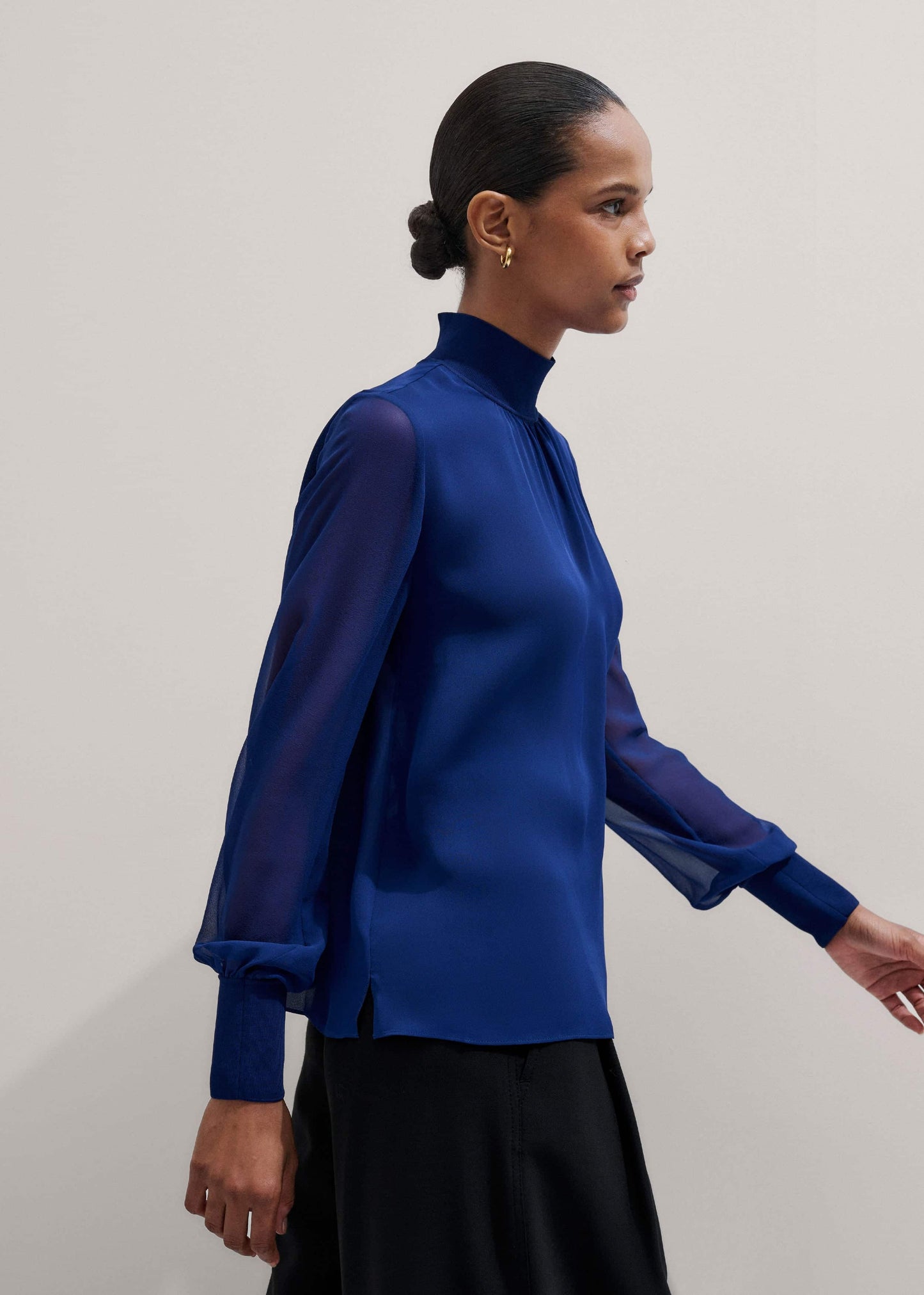 Blue Silk Chic Rib Straight Blouse