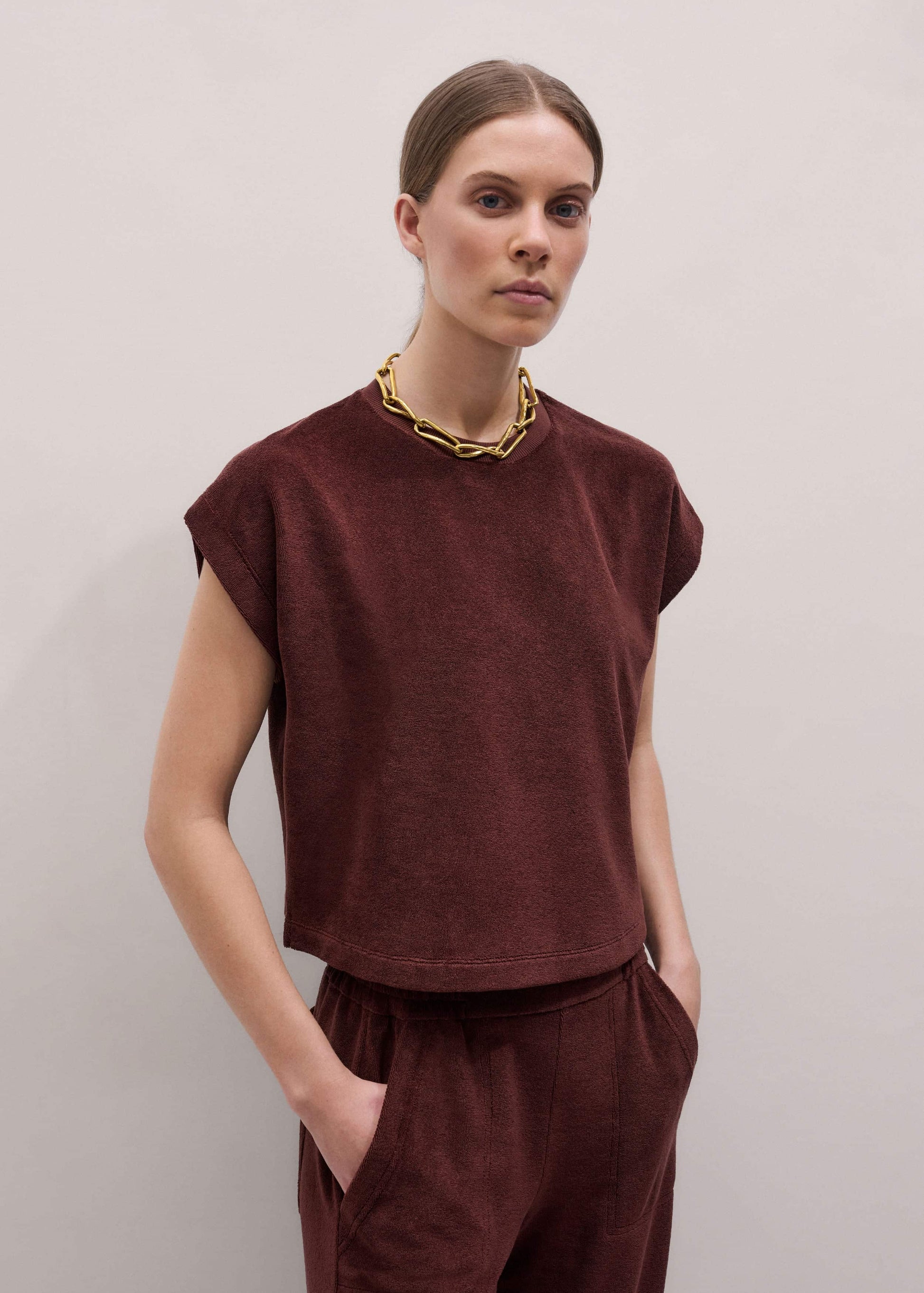 Cinnamon Brown Cap Sleeve Crop Tee