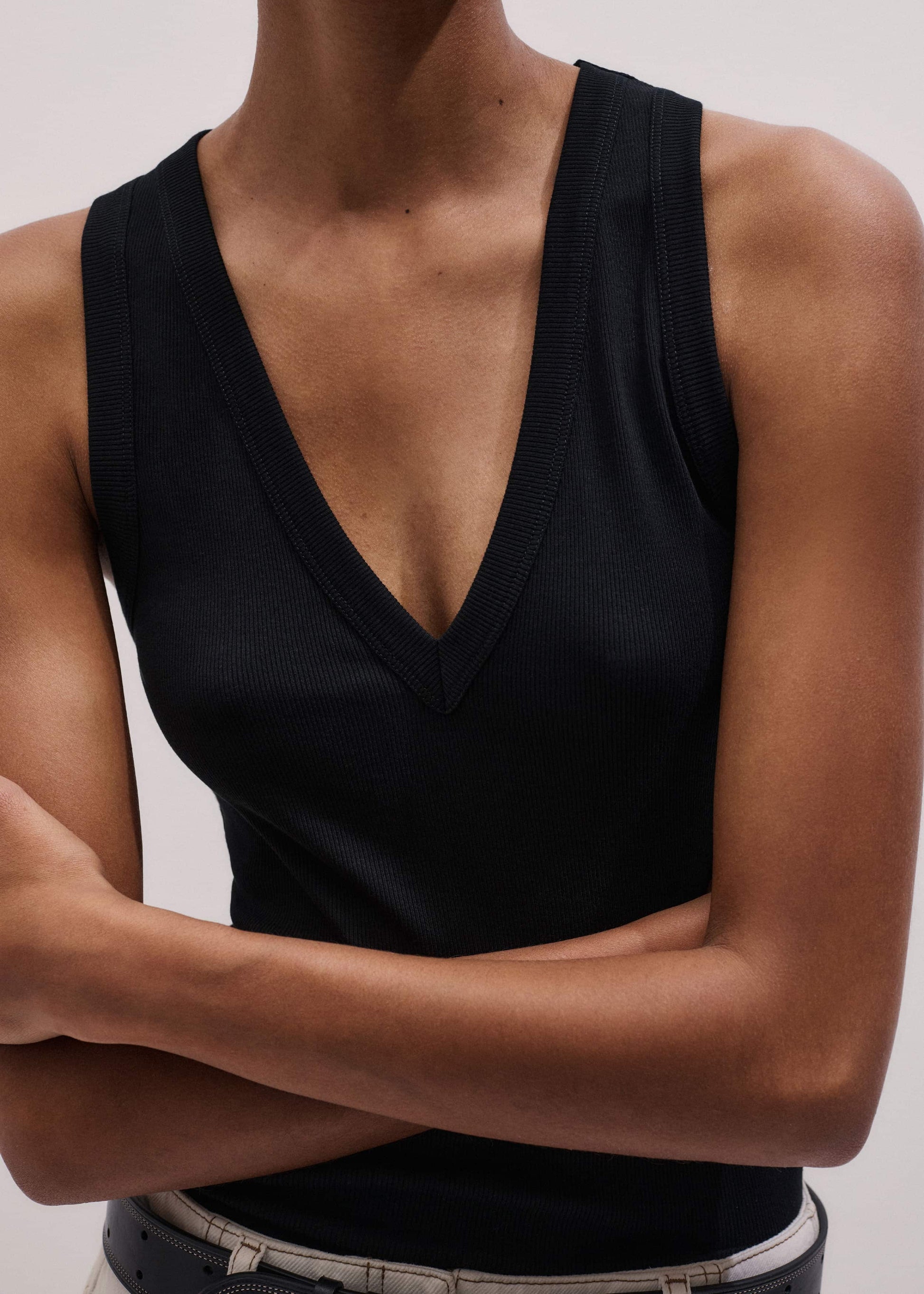 Black Ultimate V-Neck Vest