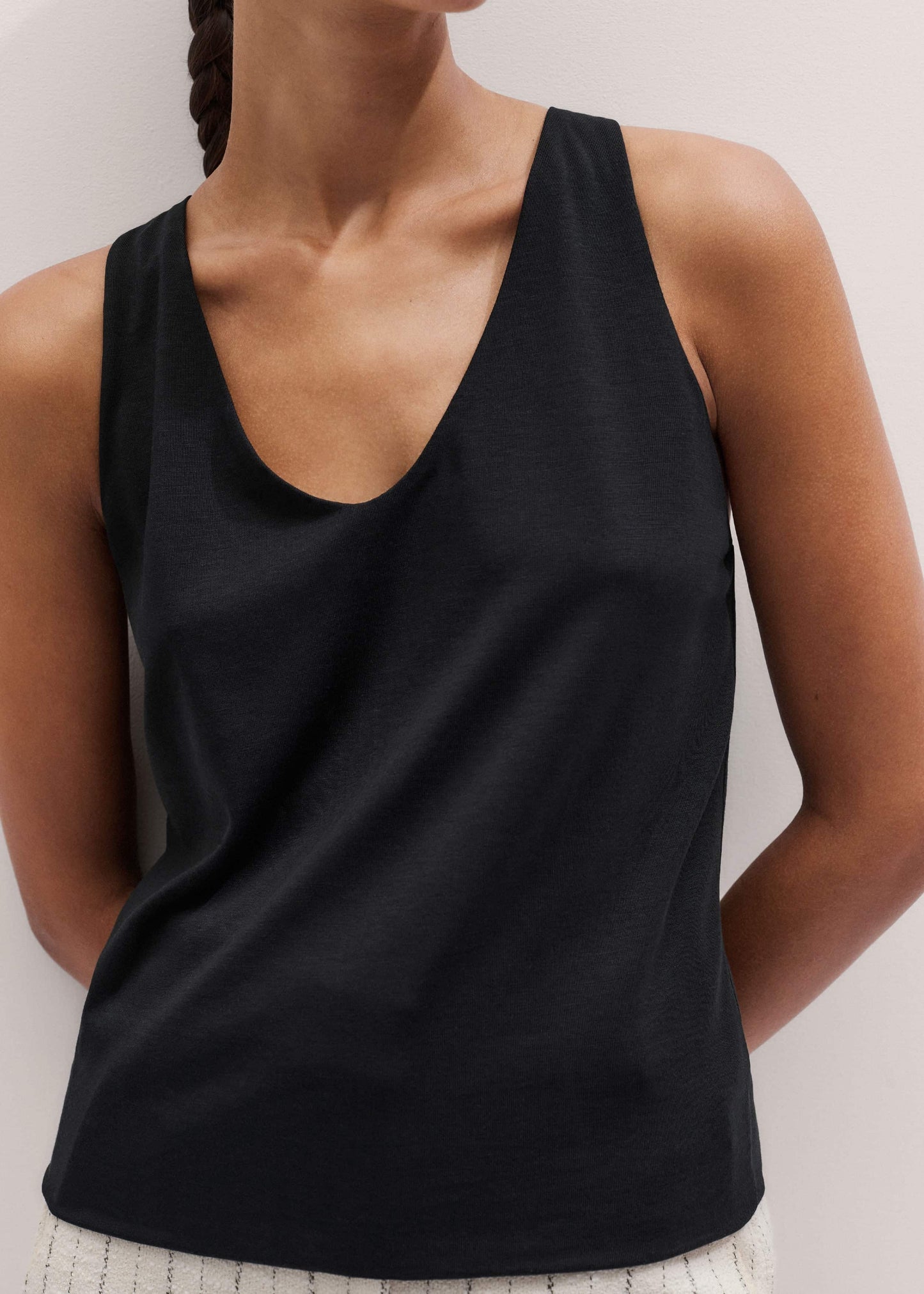 Black Scoop Neck Vest