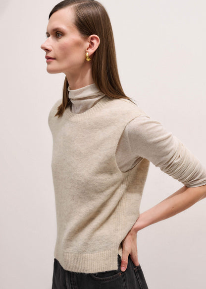 Cream Alpaca Blend Straight Knit Vest