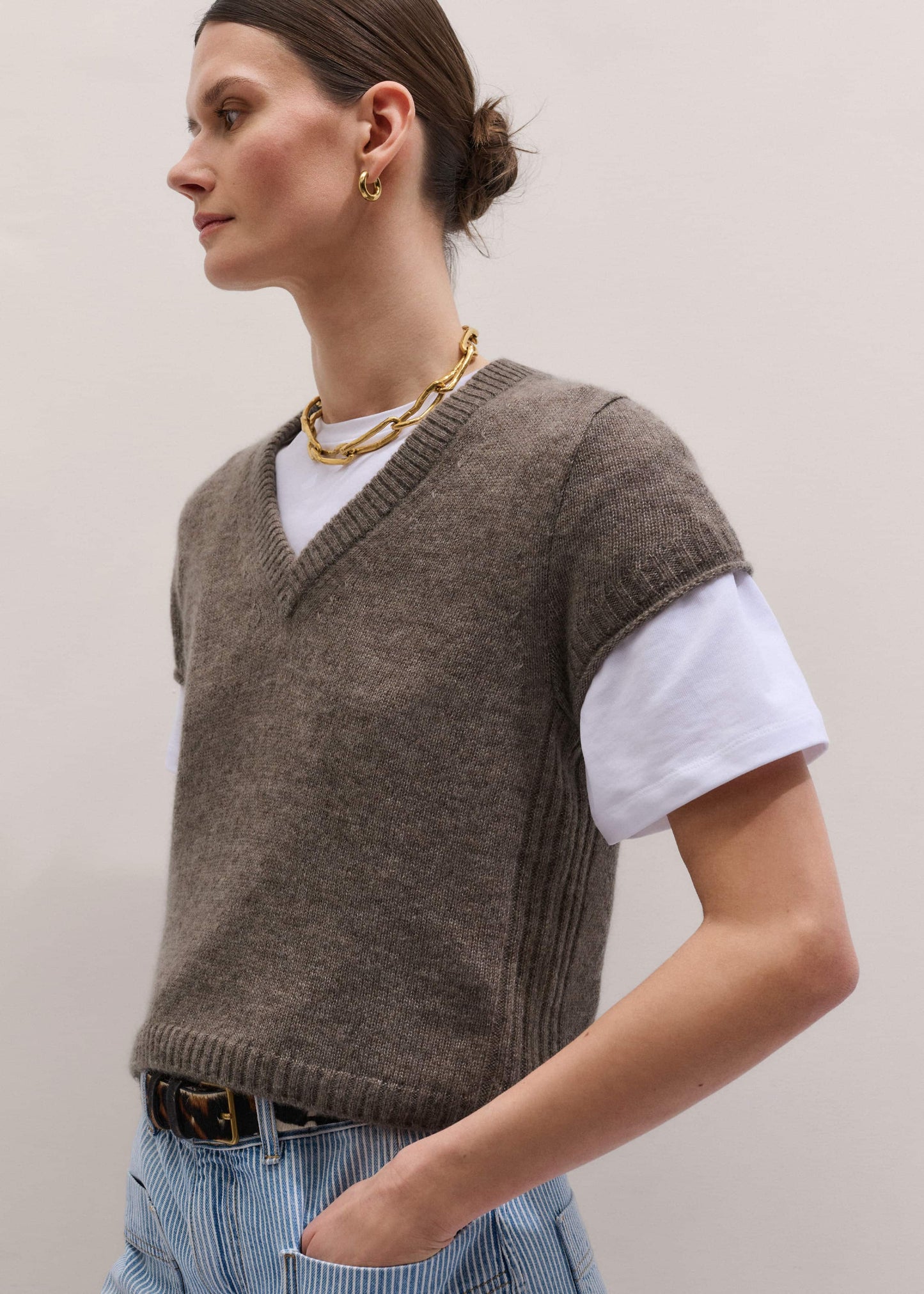 Hazelnut Merino Cashmere Silk V-Neck Baby Tee