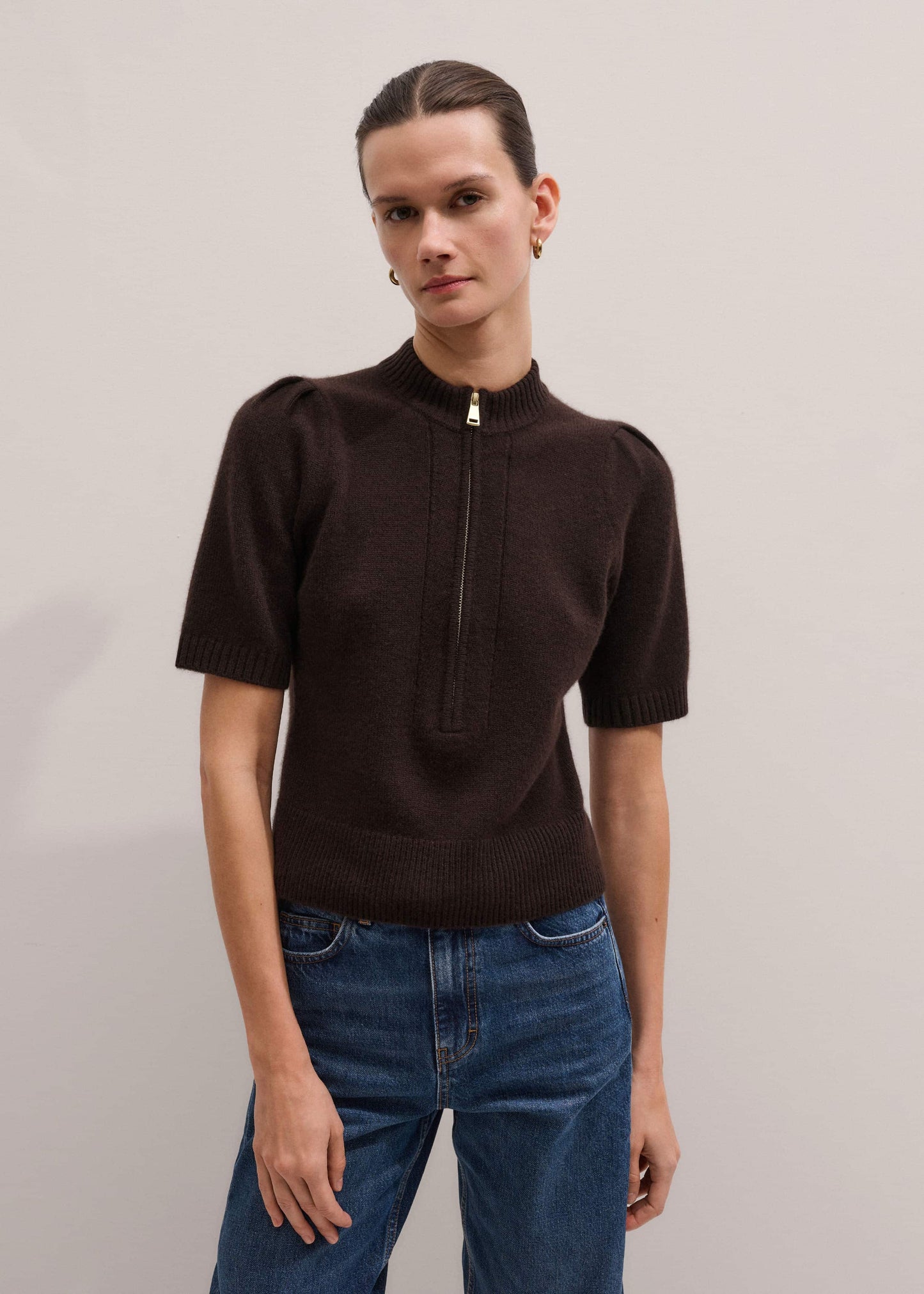 Brown Cashmere Zip Neck Pouf Sleeve Knit Tee