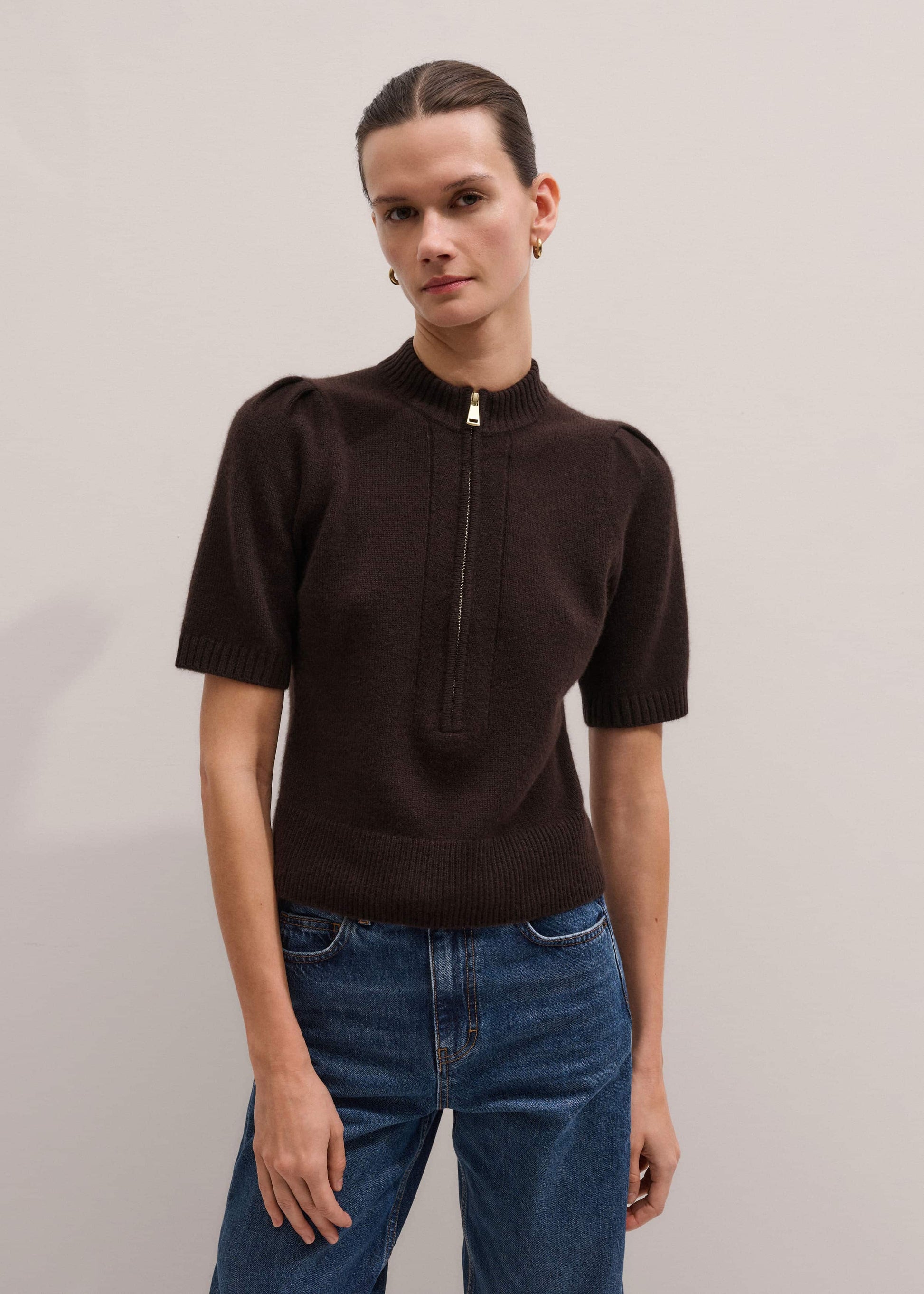 Brown Cashmere Zip Neck Pouf Sleeve Knit Tee
