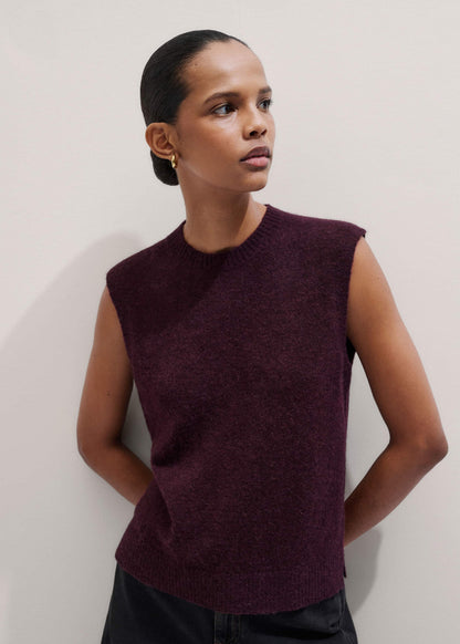 Red Crew Neck Straight Sweater Vest