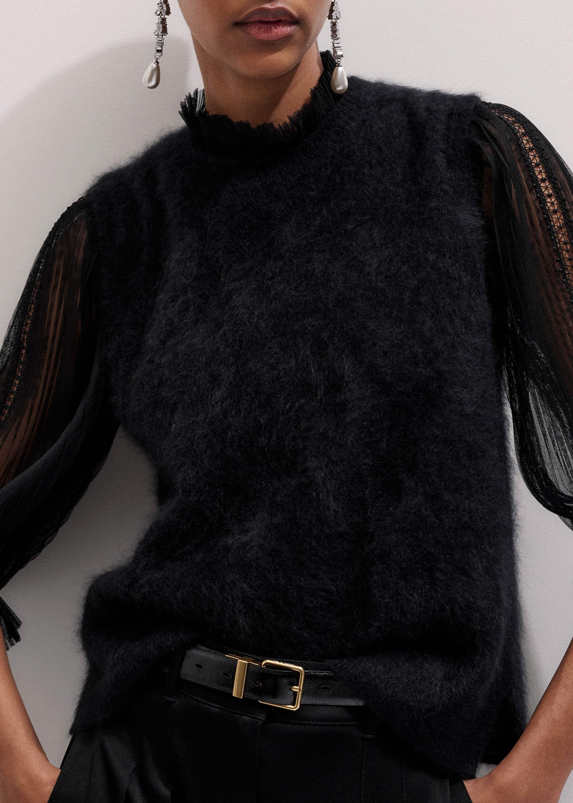 Black Brushed Cashmere Straight Sweater Vest