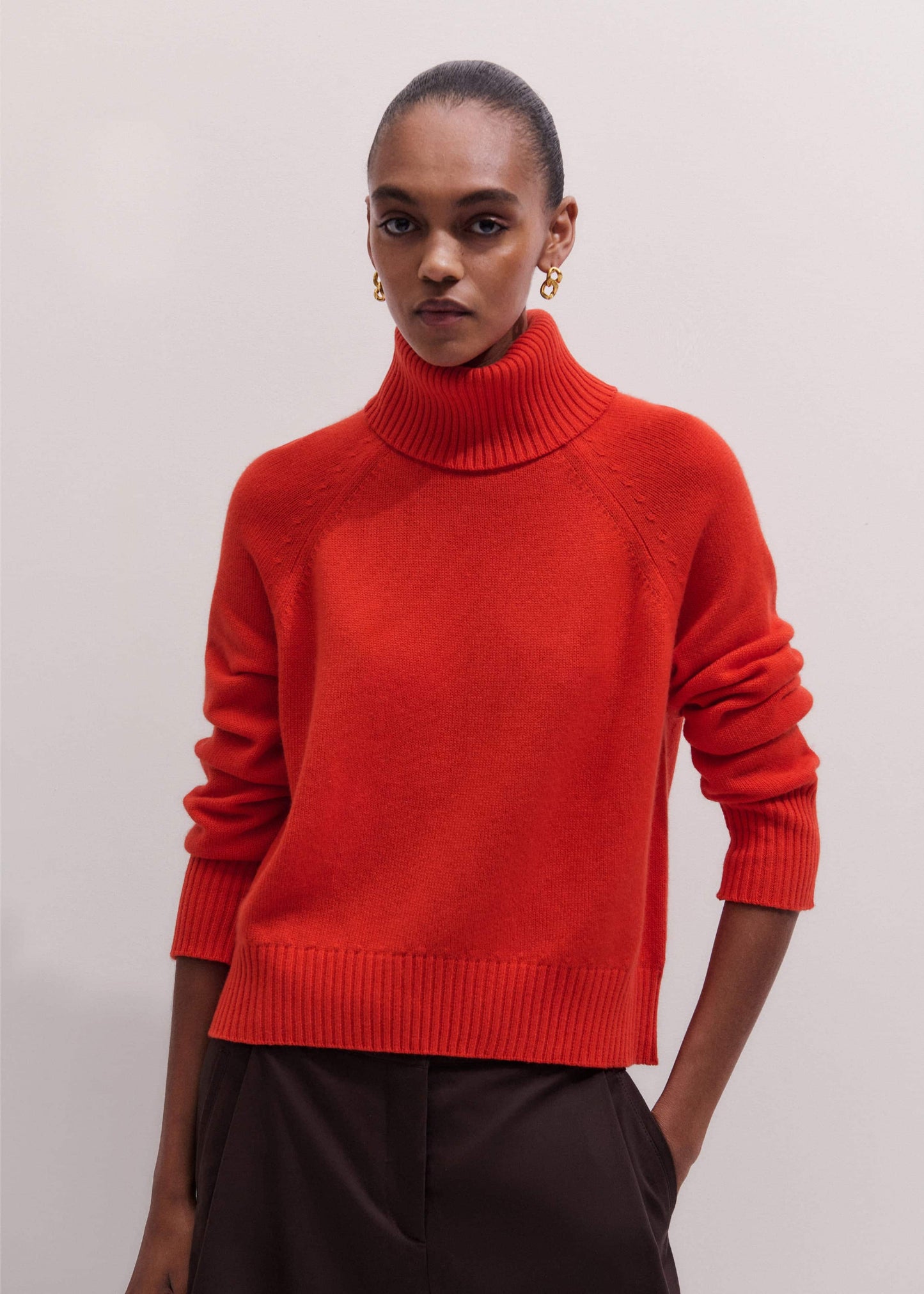 Red Cashmere Curved Hem Raglan Sweater + Snood