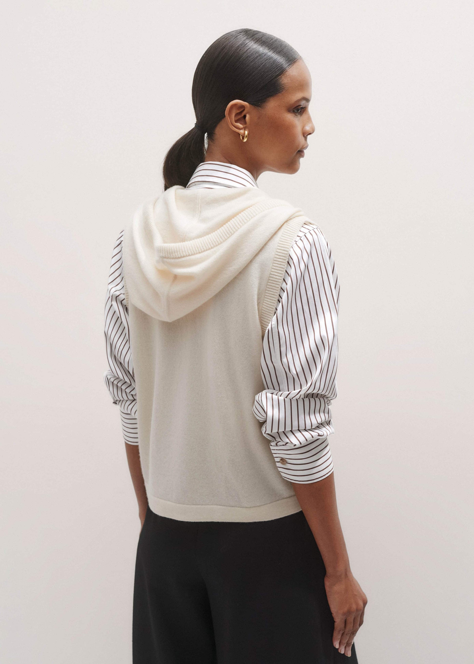Cream Icon Cashmere Sleeveless Blazer Hoody