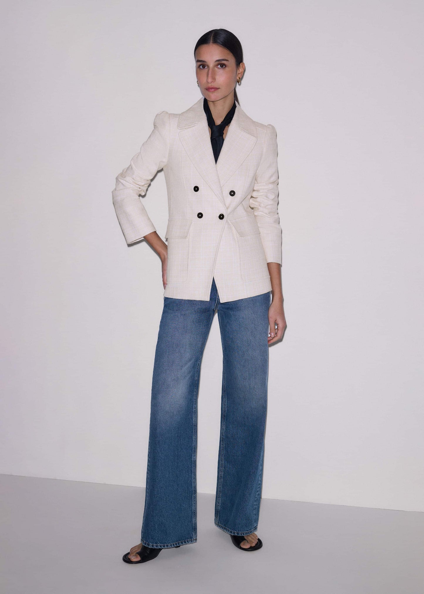 Ivory Slim Feminine Sleeve Blazer