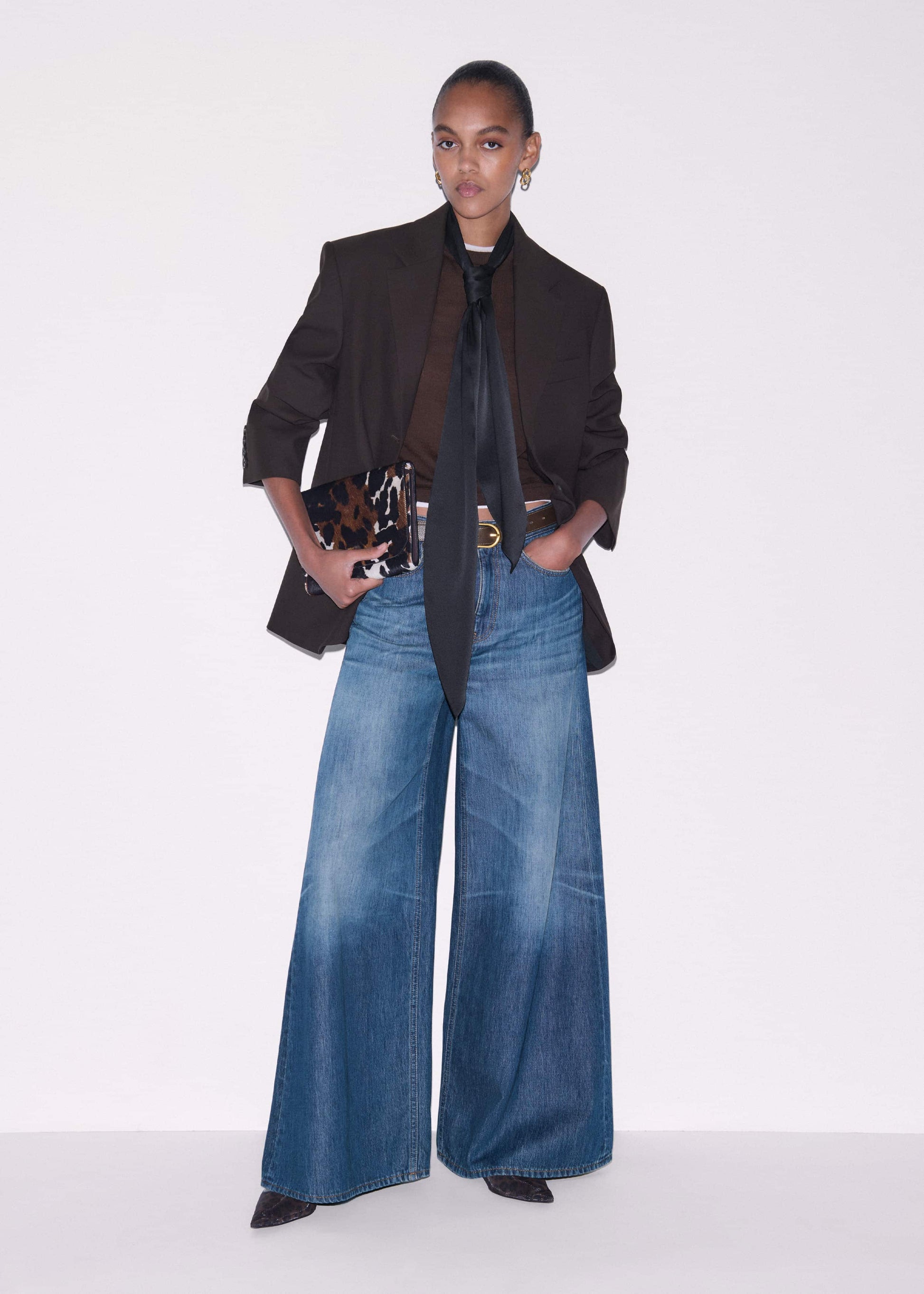 Brown Icon Intelligently Oversized Blazer