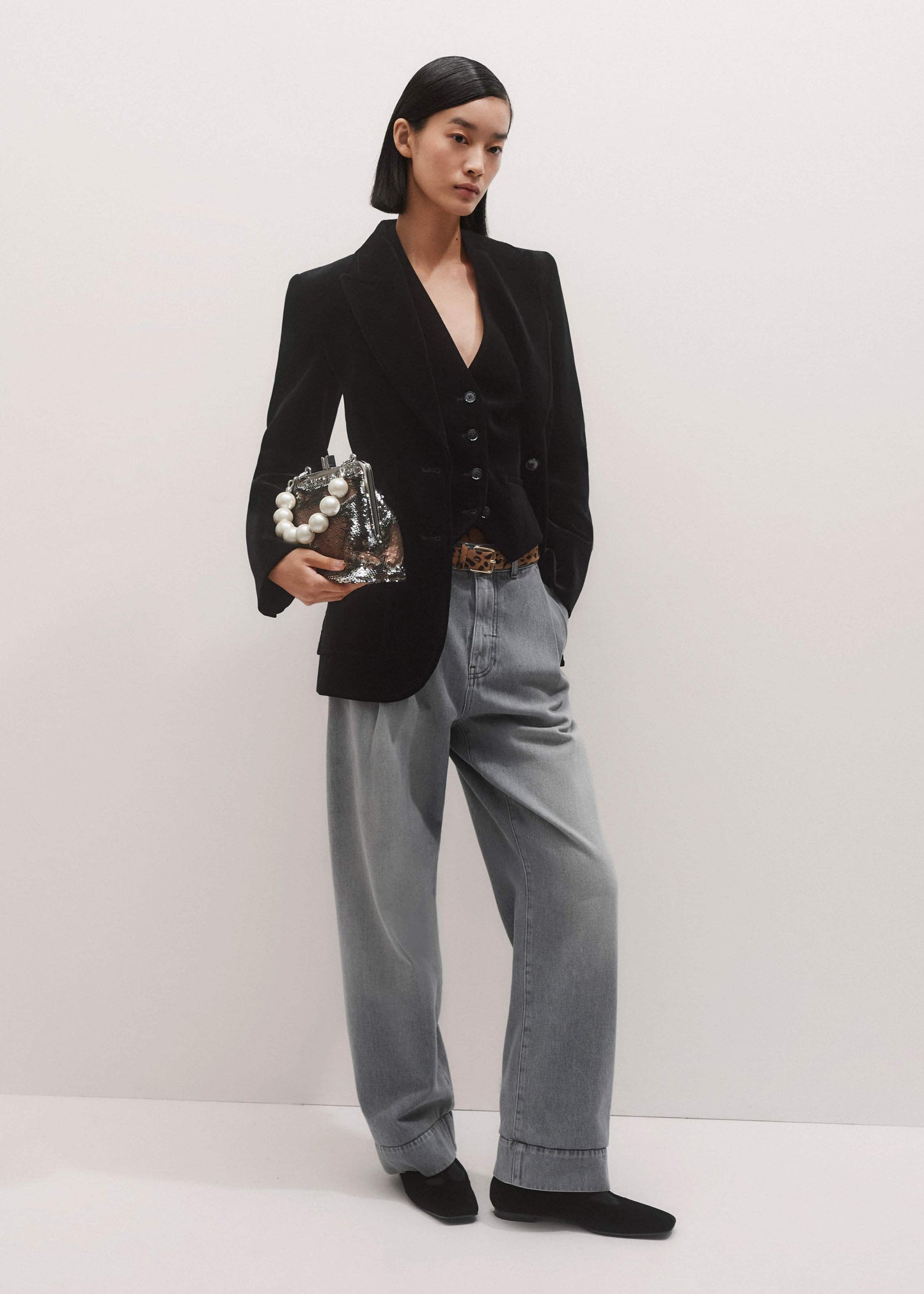 Black Stretch Velvet Sharp Shoulder Blazer