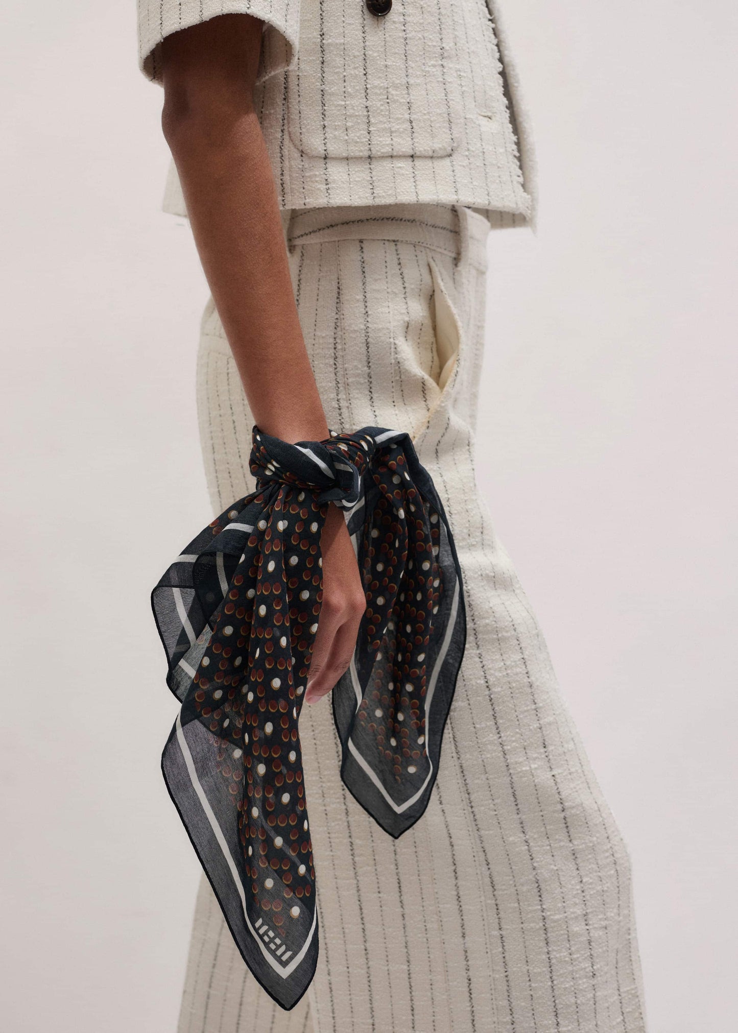Black Dotted Border Scarf