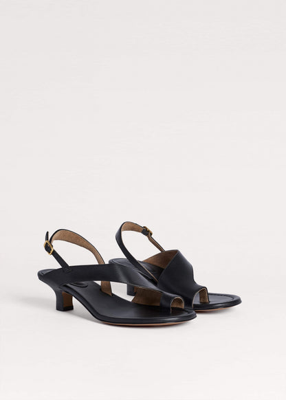 Black Asymmetric Heel